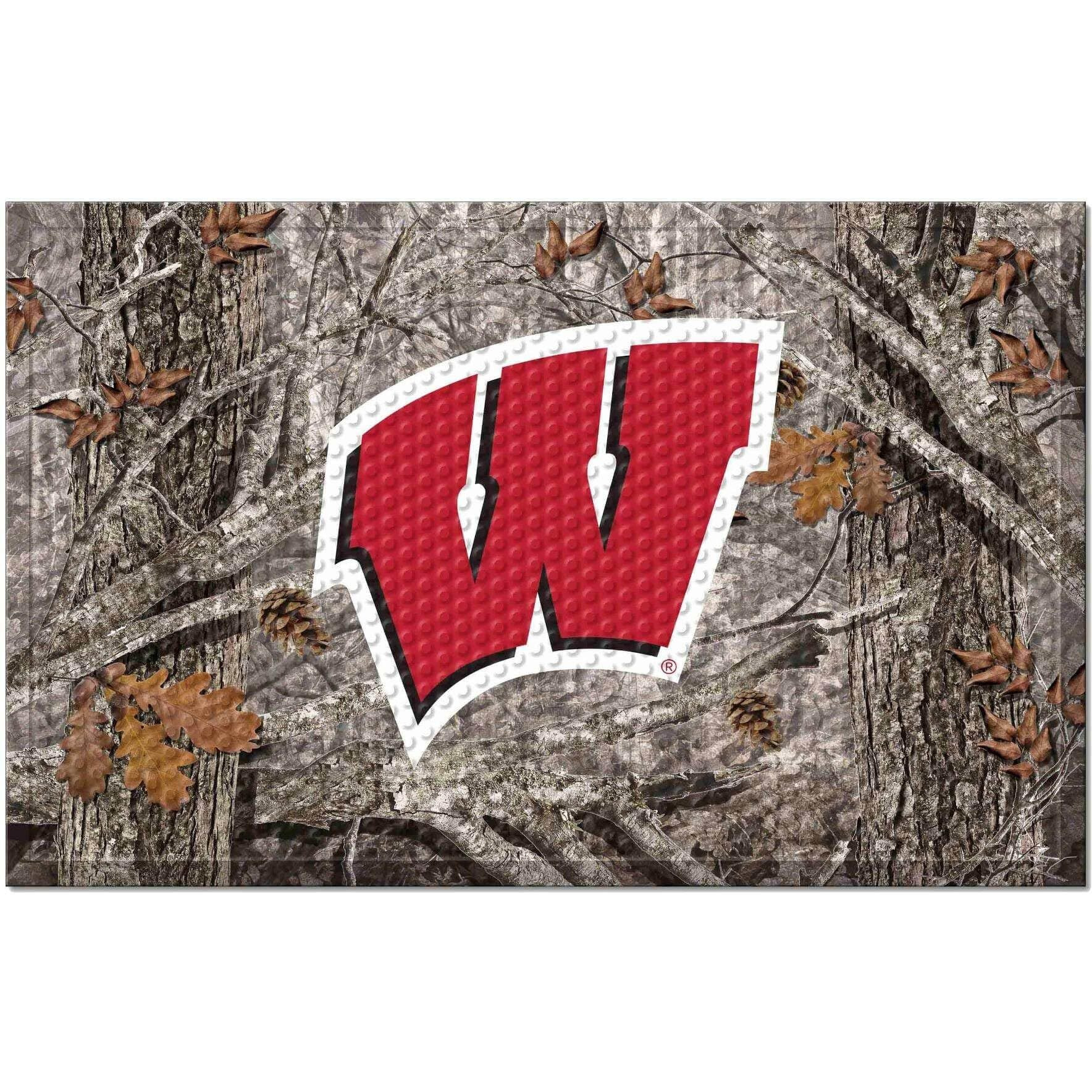 FANMATS 19237 Wisconsin Badgers Rubber Scraper Door Mat, Camo Color