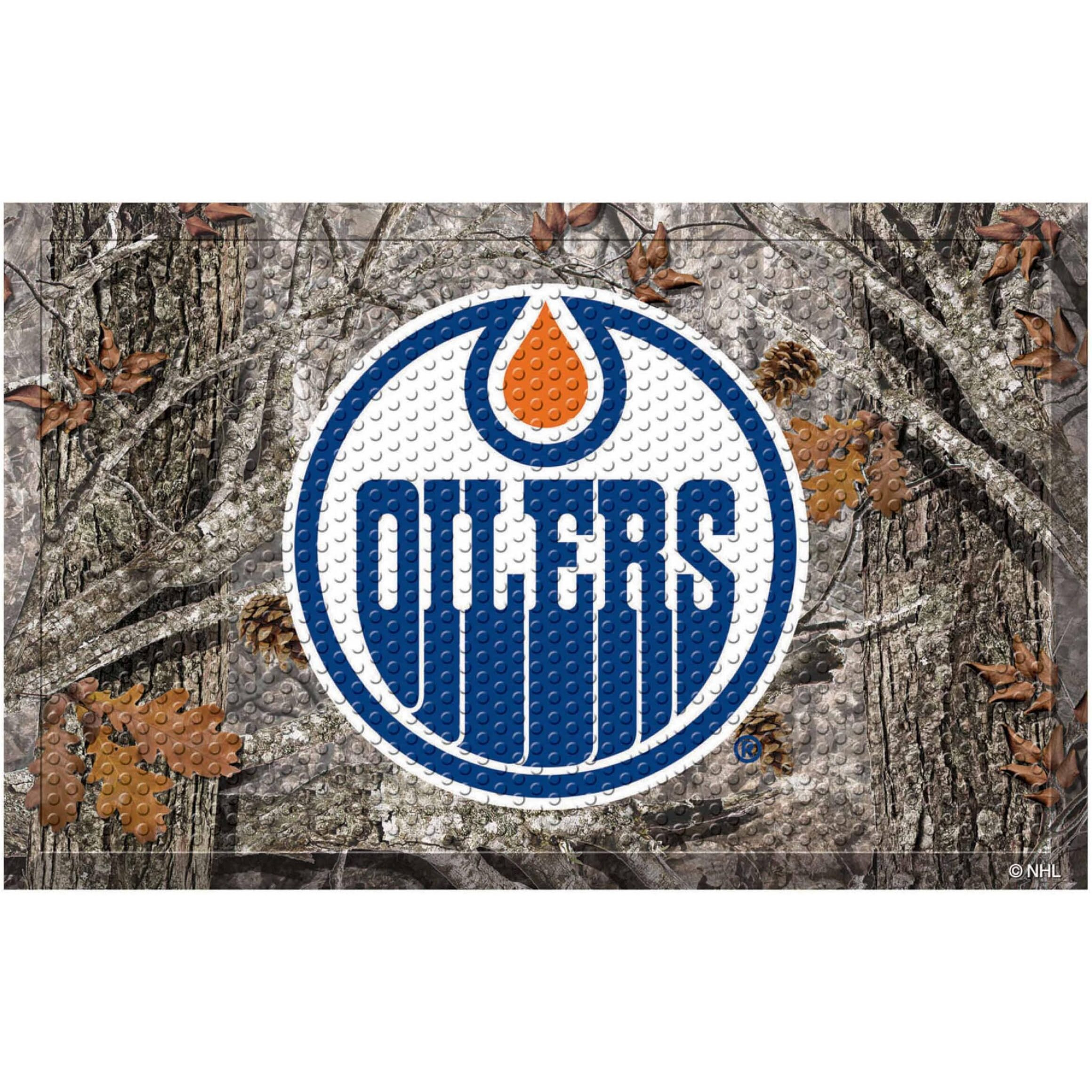 FANMATS 19145 Edmonton Oilers Rubber Scraper Door Mat, Camo Color
