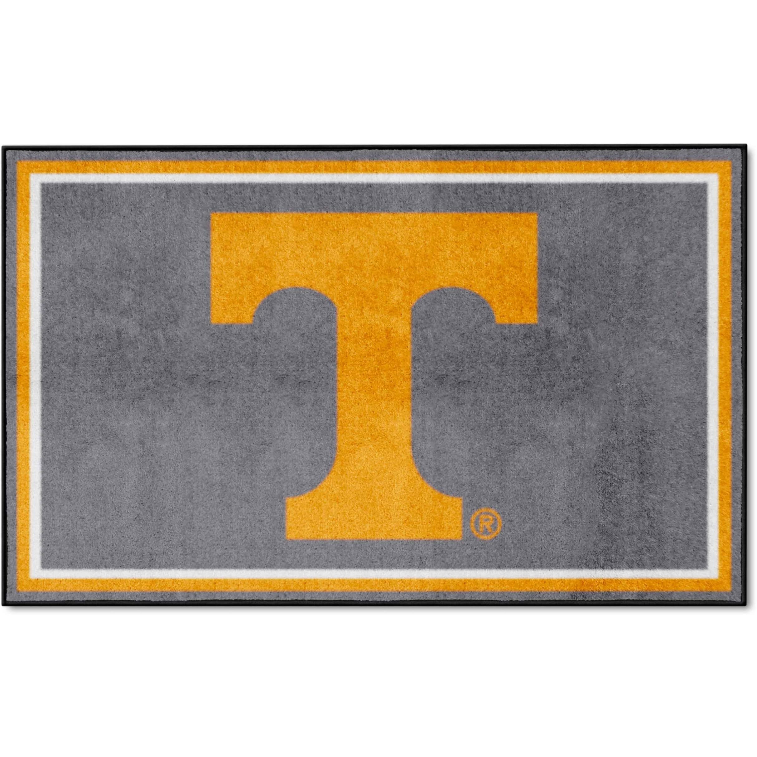 FANMATS 35193 Tennessee Volunteers 4ft. x 6ft. Plush Area Rug