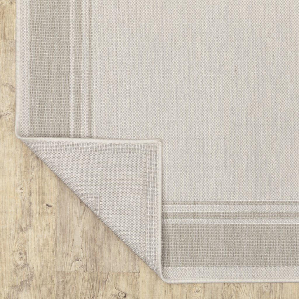 3X5 Ivory And Gray Bordered Indoor Outdoor Area Rug