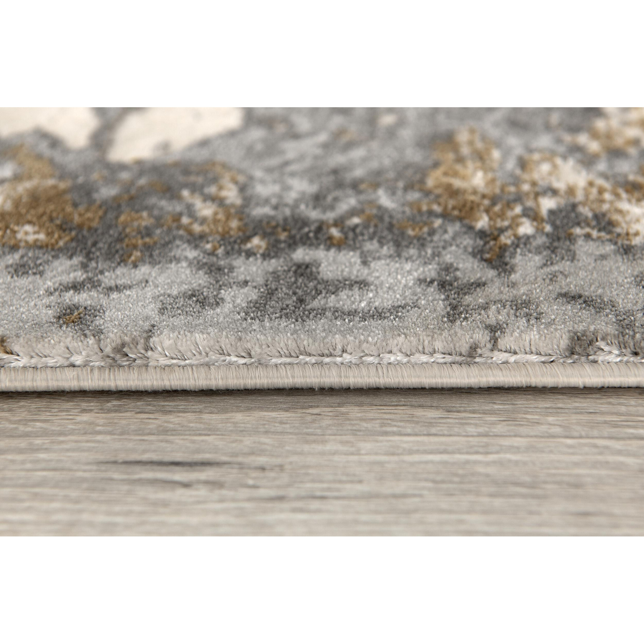 7 X 10 Beige And Gray Distressed Area Rug