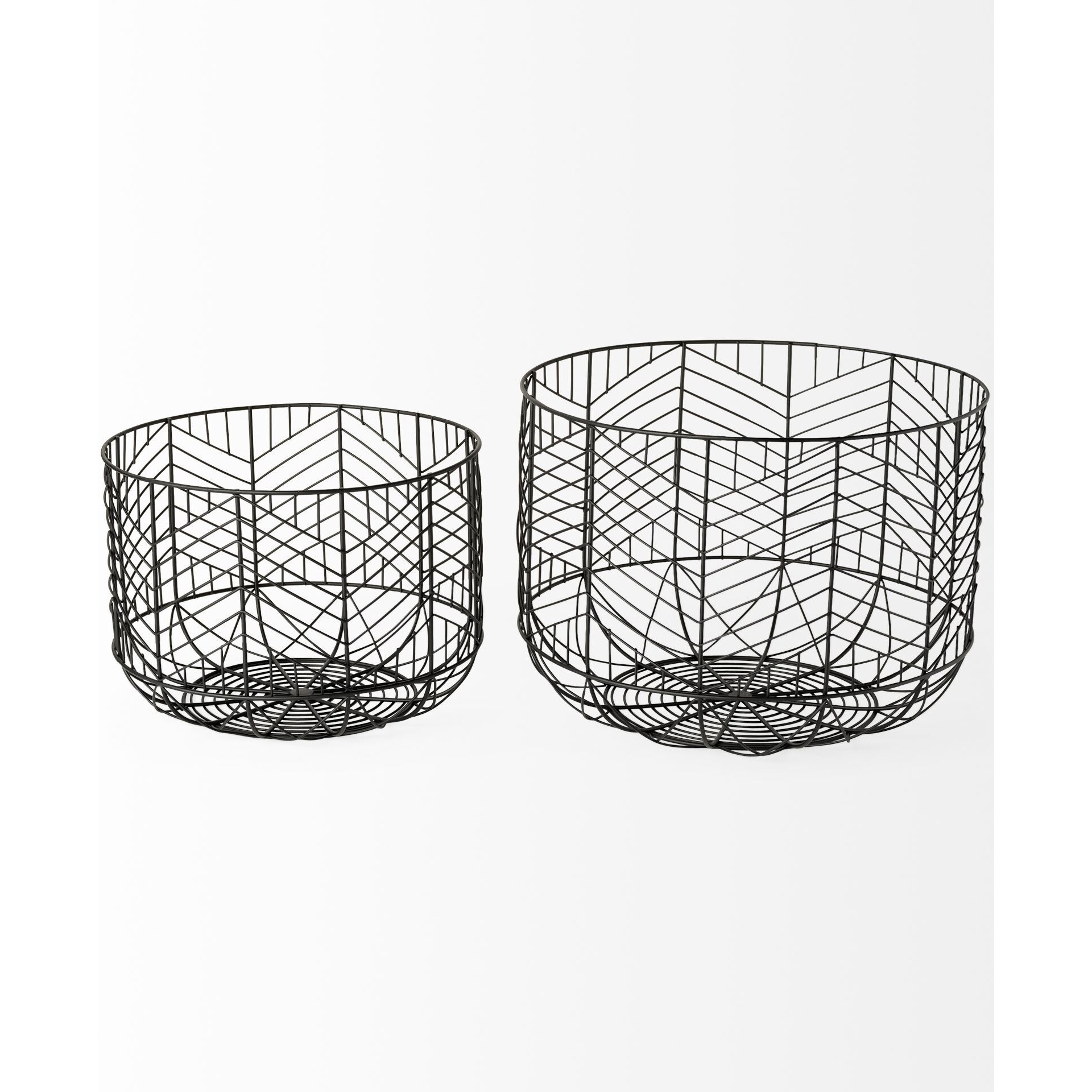 Set Of Two Black Metal Wire Chevron Bowls
