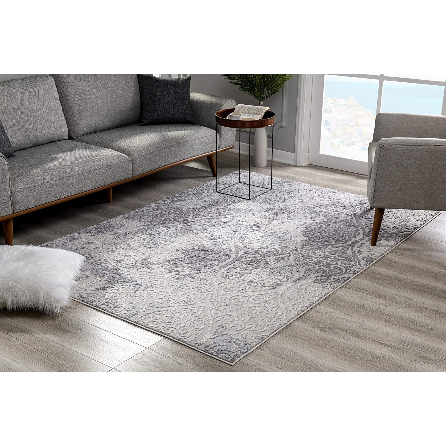 5 X 8 Cream And Gray Tinted Ogee Pattern Area Rug