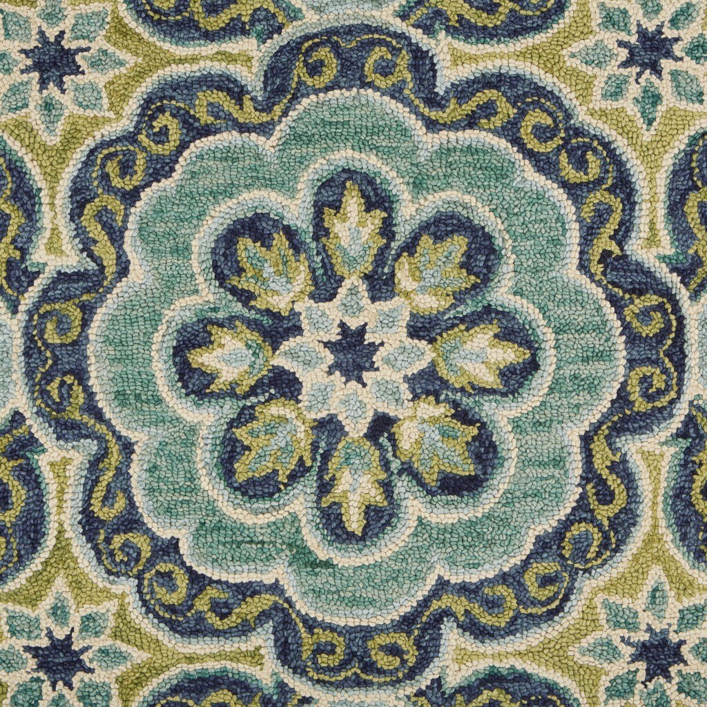 8 X 10' Green Floral Artwork Area Rug