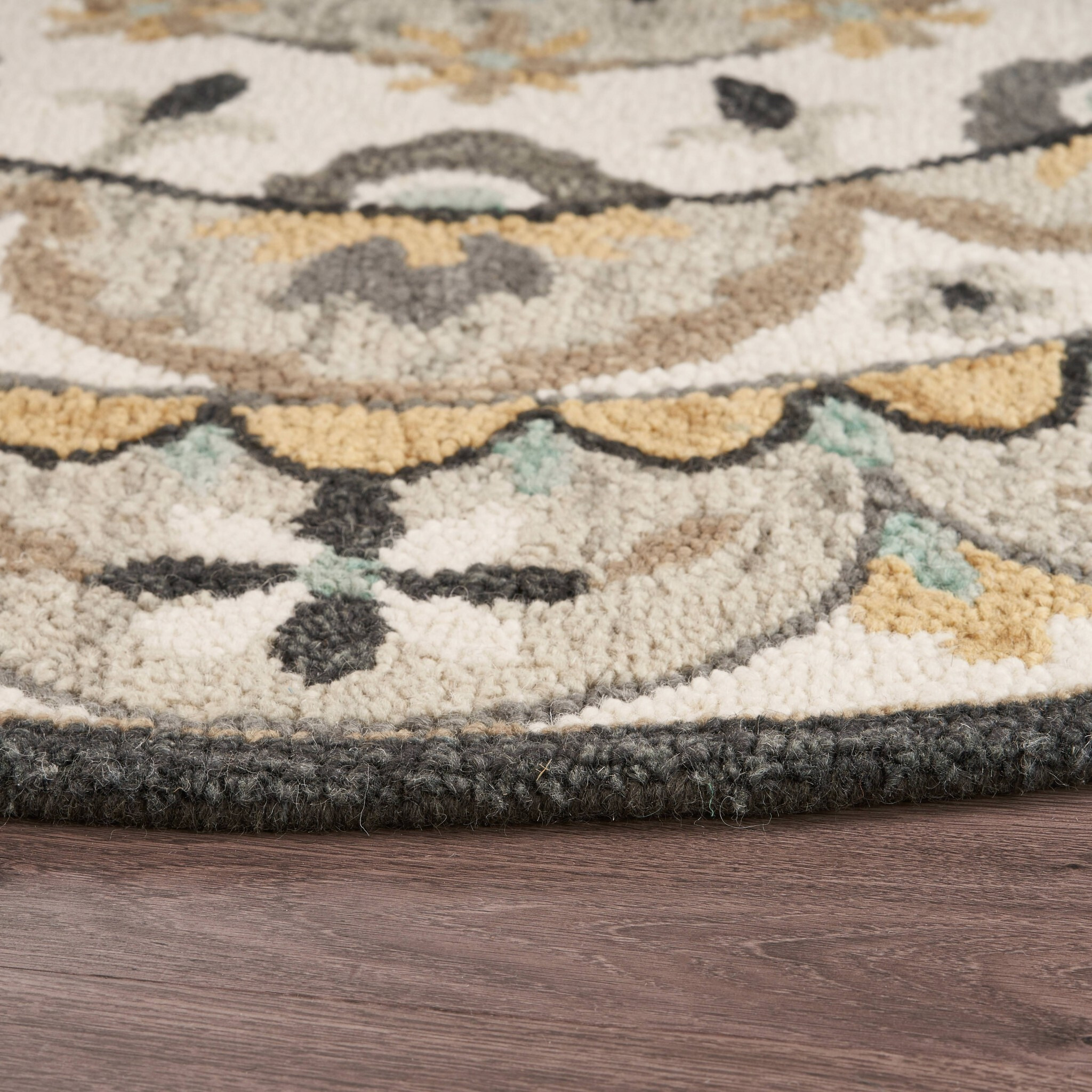 6 Round Gray And Ivory Floral Bloom Area Rug