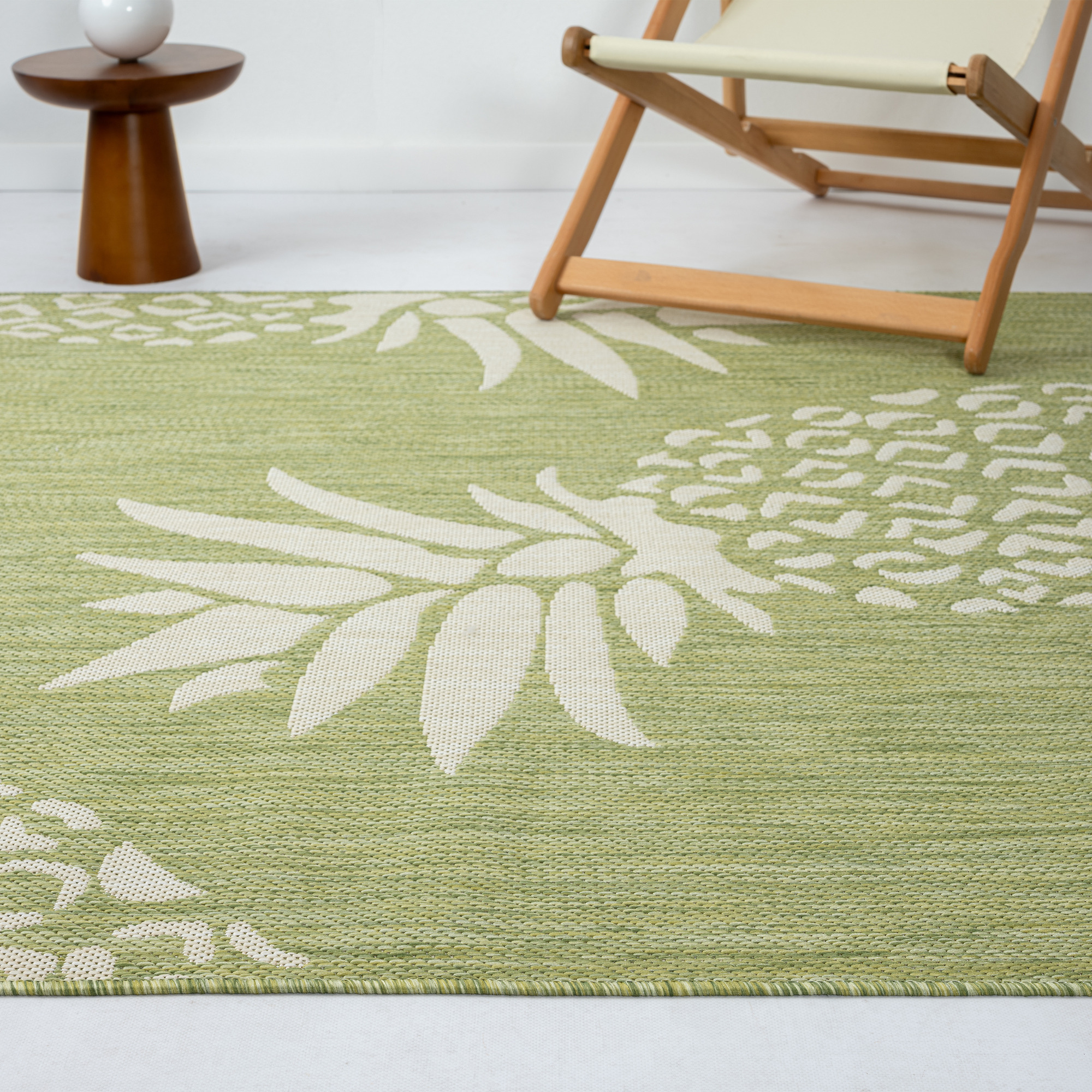 8 X 10 Green Pineapple Indoor Outdoor Area Rug