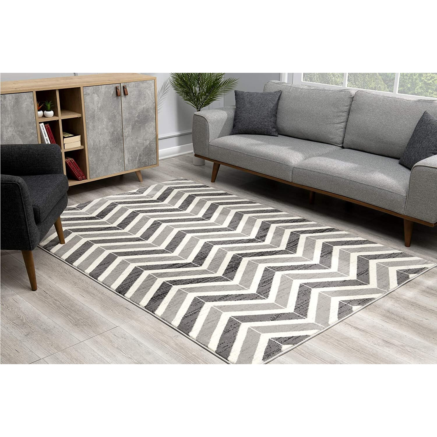 4 X 6 Gray Distressed Chevron Area Rug