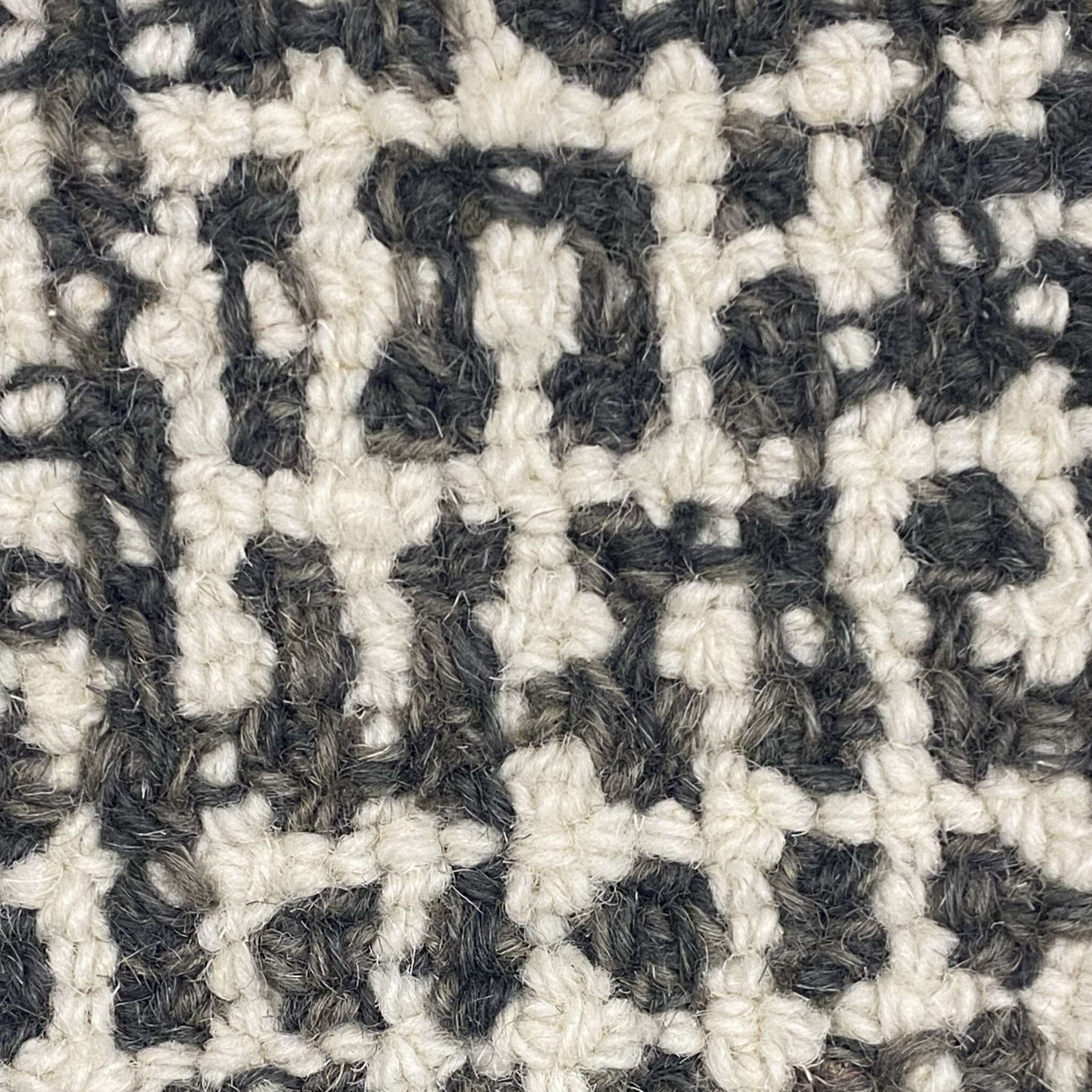 5 X 8 Gray Interwoven Maze Area Rug