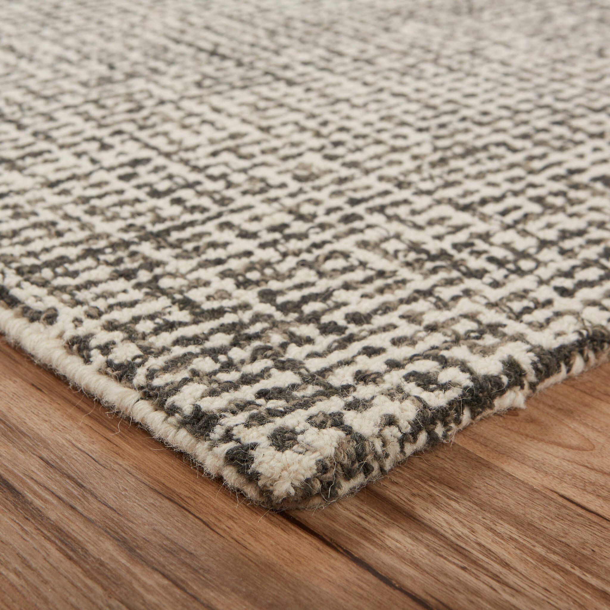 5 X 8 Gray Interwoven Maze Area Rug