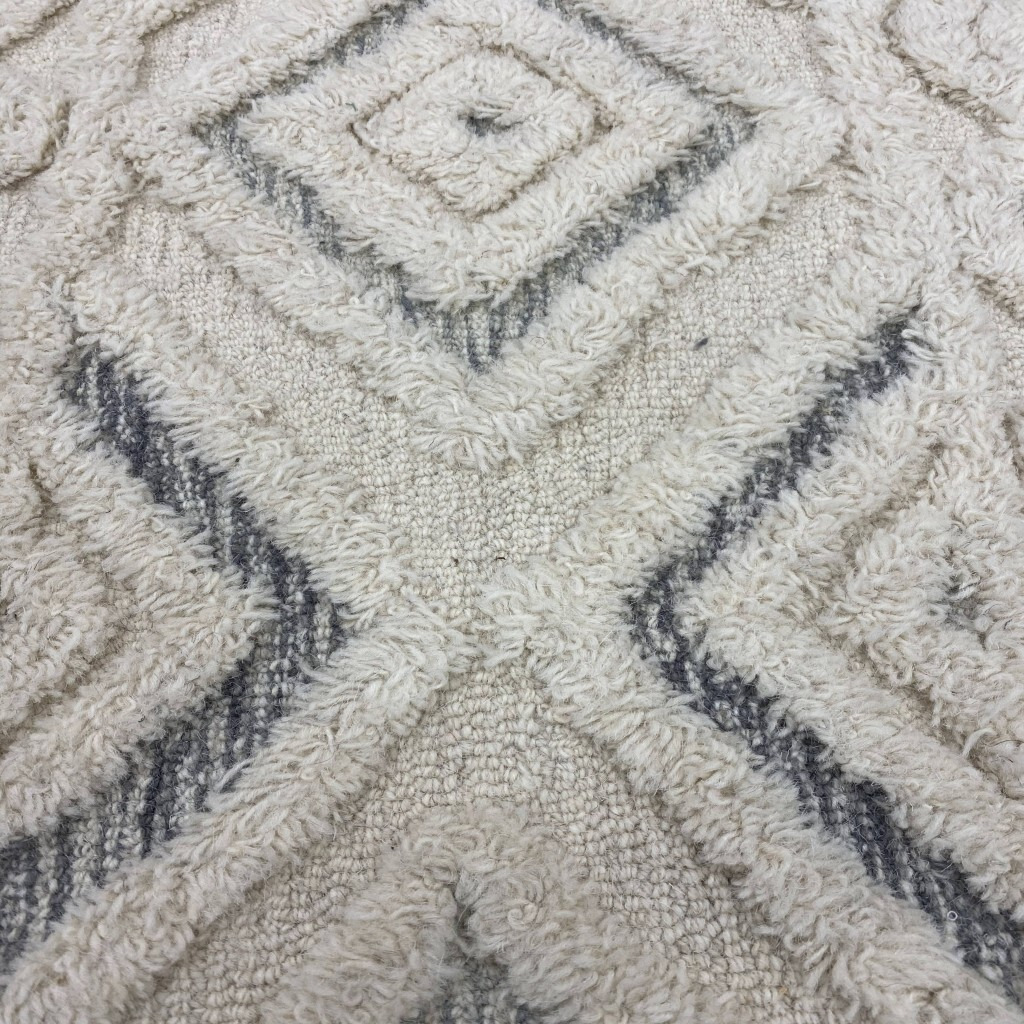 6 Round Cream Modern Geometric Area Rug