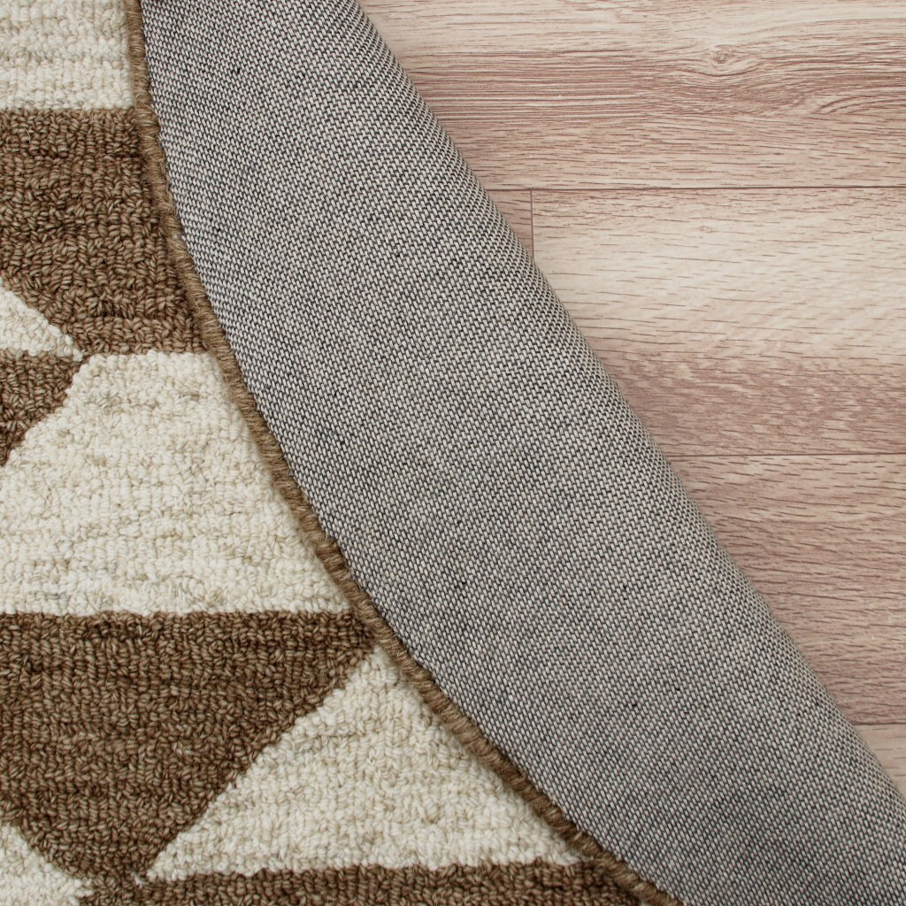 6 Round Brown Bohemian Geometric Area Rug