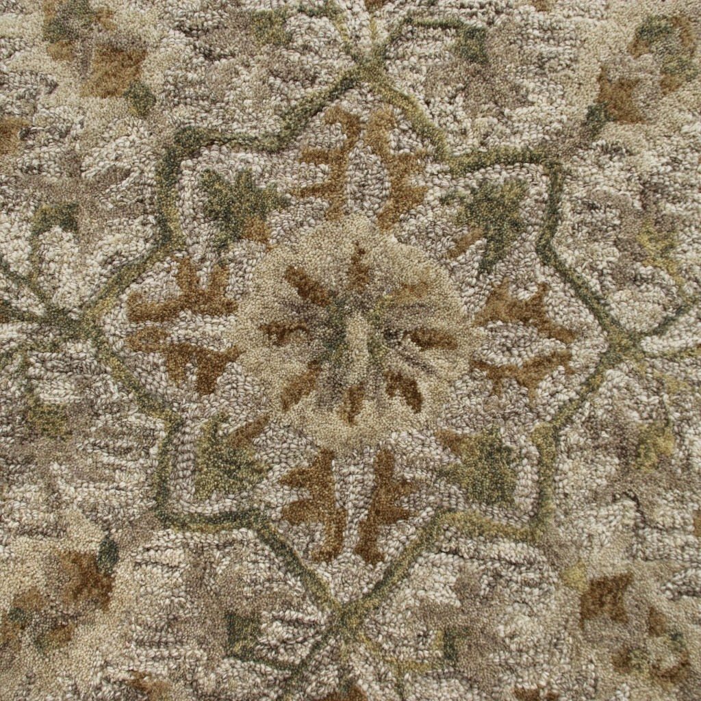 4 Round Beige Distressed Medallion Area Rug