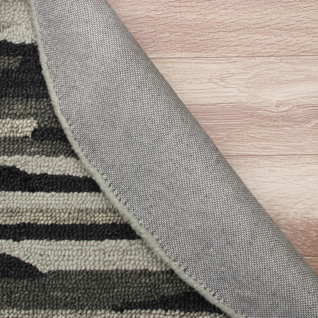 6 Round Black And Gray Camouflage Area Rug