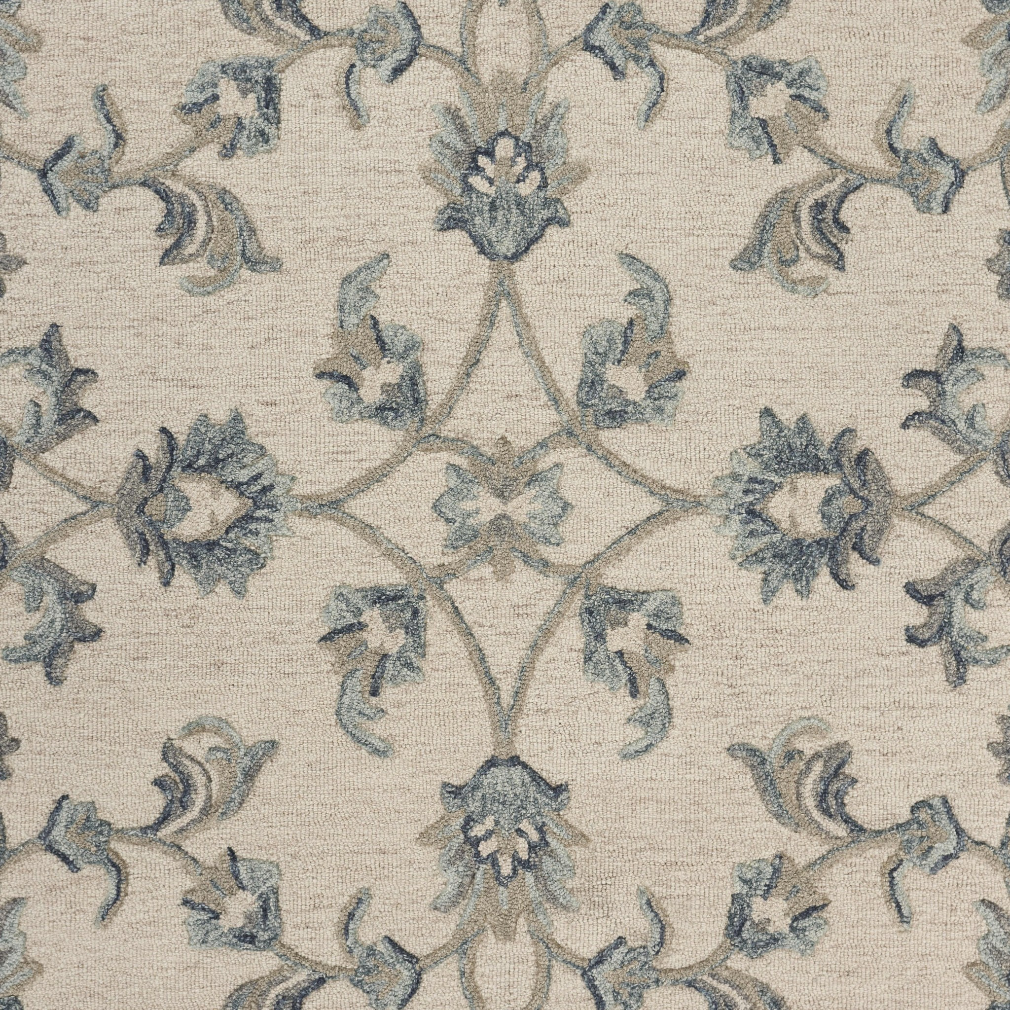 5 X 7' Beige And Blue Filigree Area Rug