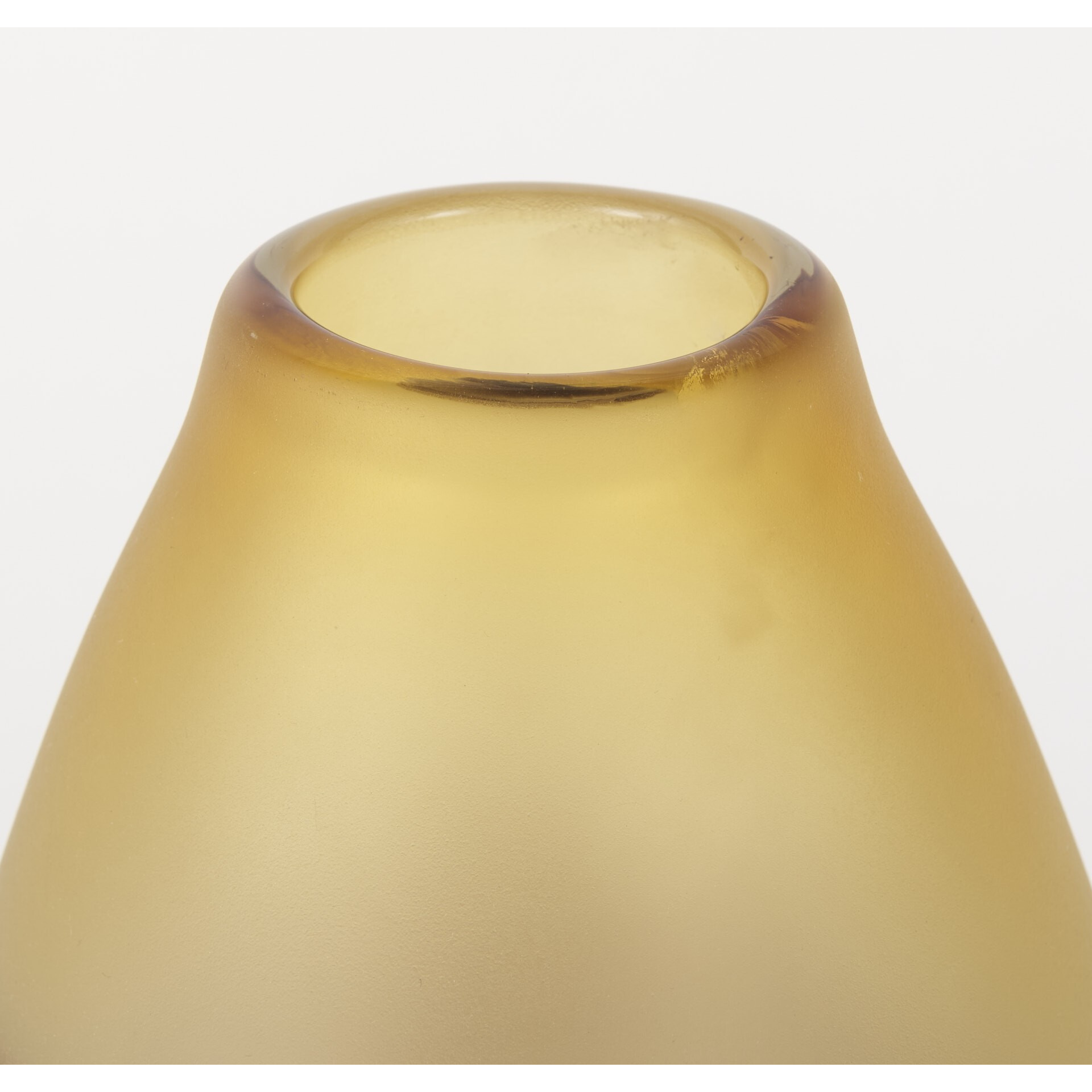 11"" Brown And Beige Smoky Sand Dunes Glass Vase