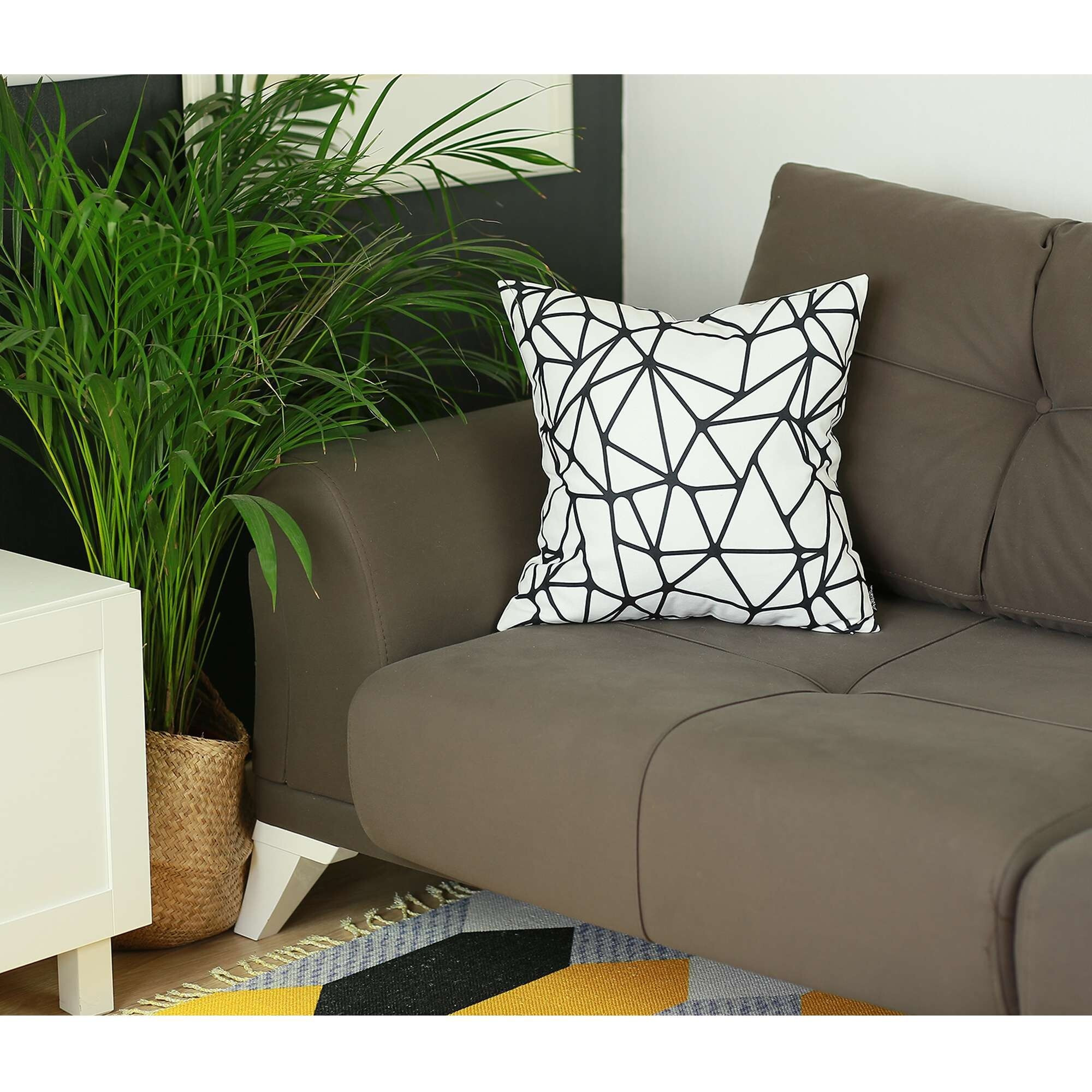White And Black Geometric Tangle Throw Pillow