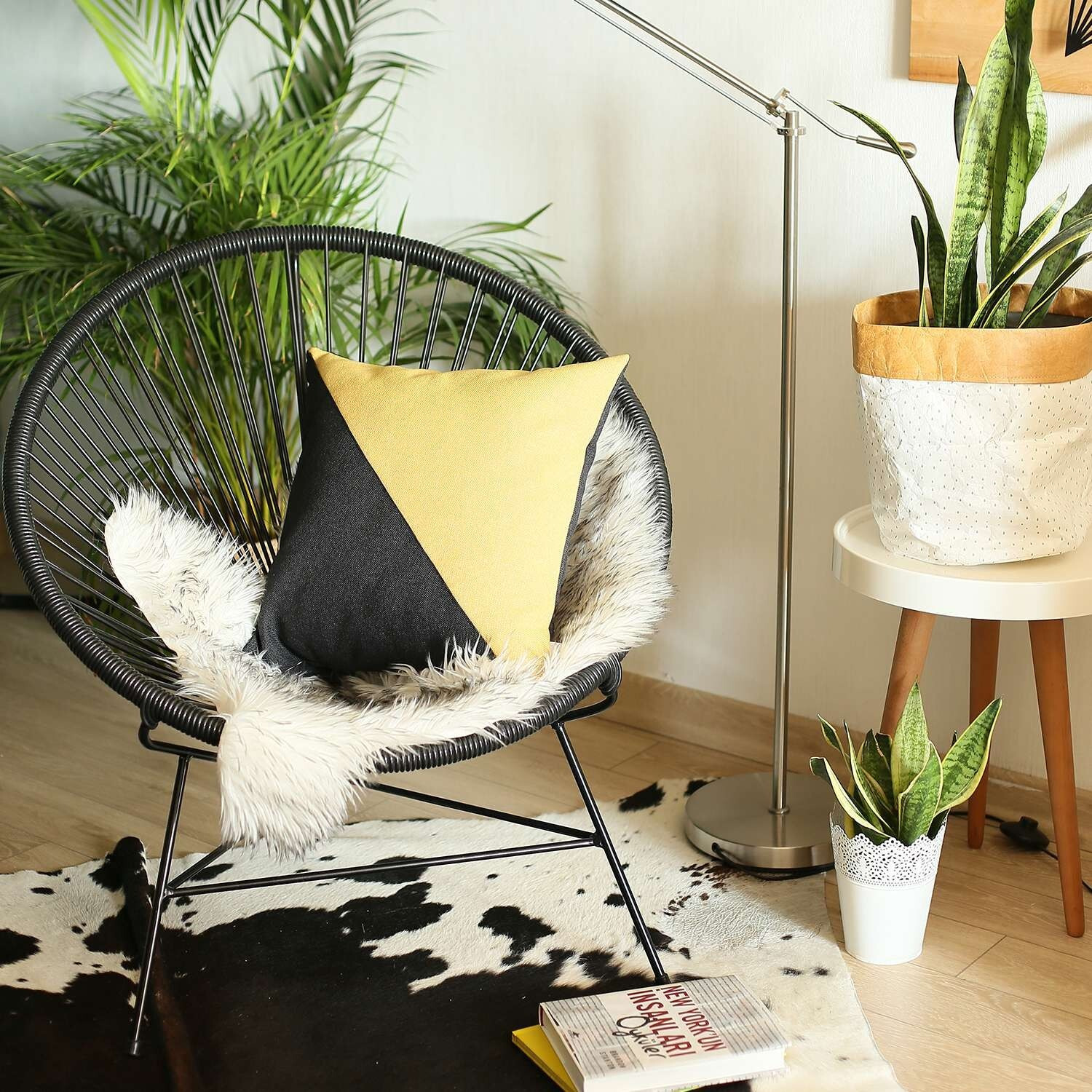 Yellow And Black Diagonal Decorative Throw Pillow