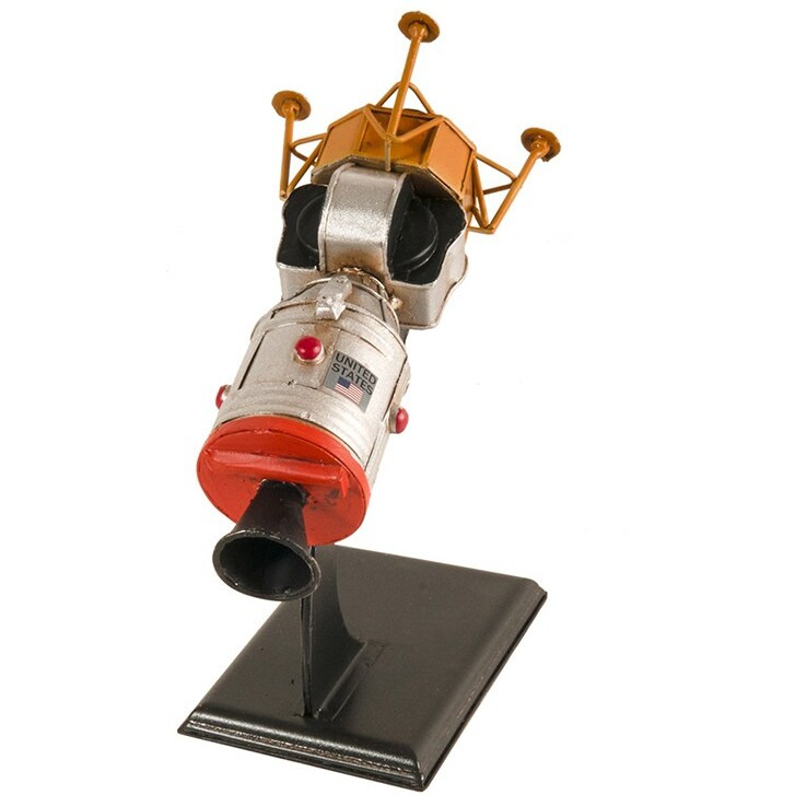 Apollo 11 Spacecraft Sculpture