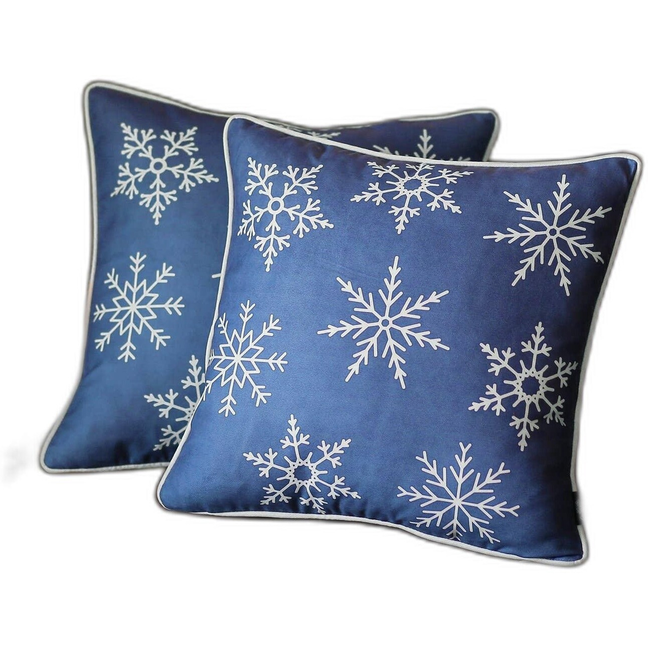 Set Of 2 Blue And White Snowflakes Throw Pillows
