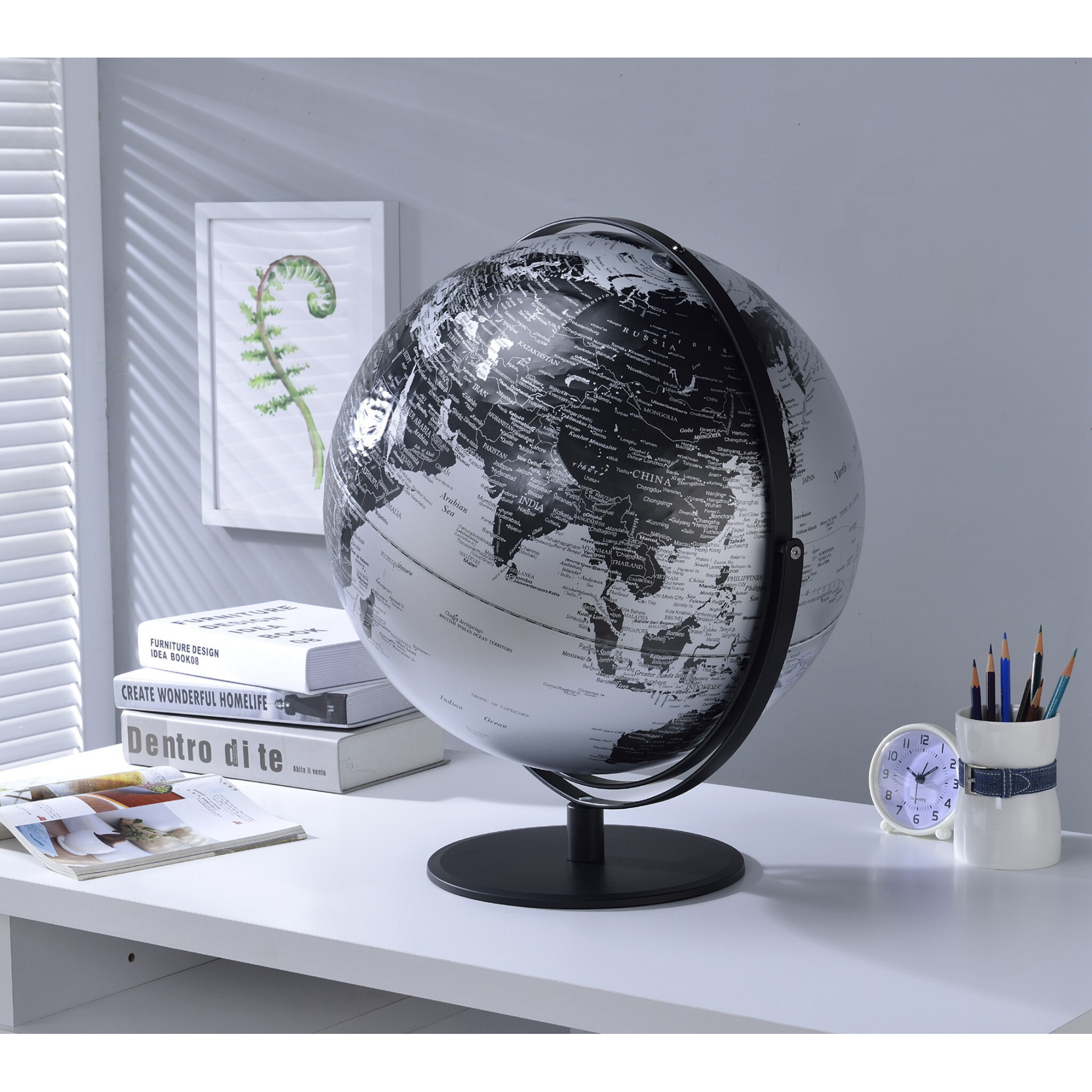 21"" Black And Silver Modern Polyresin Globe