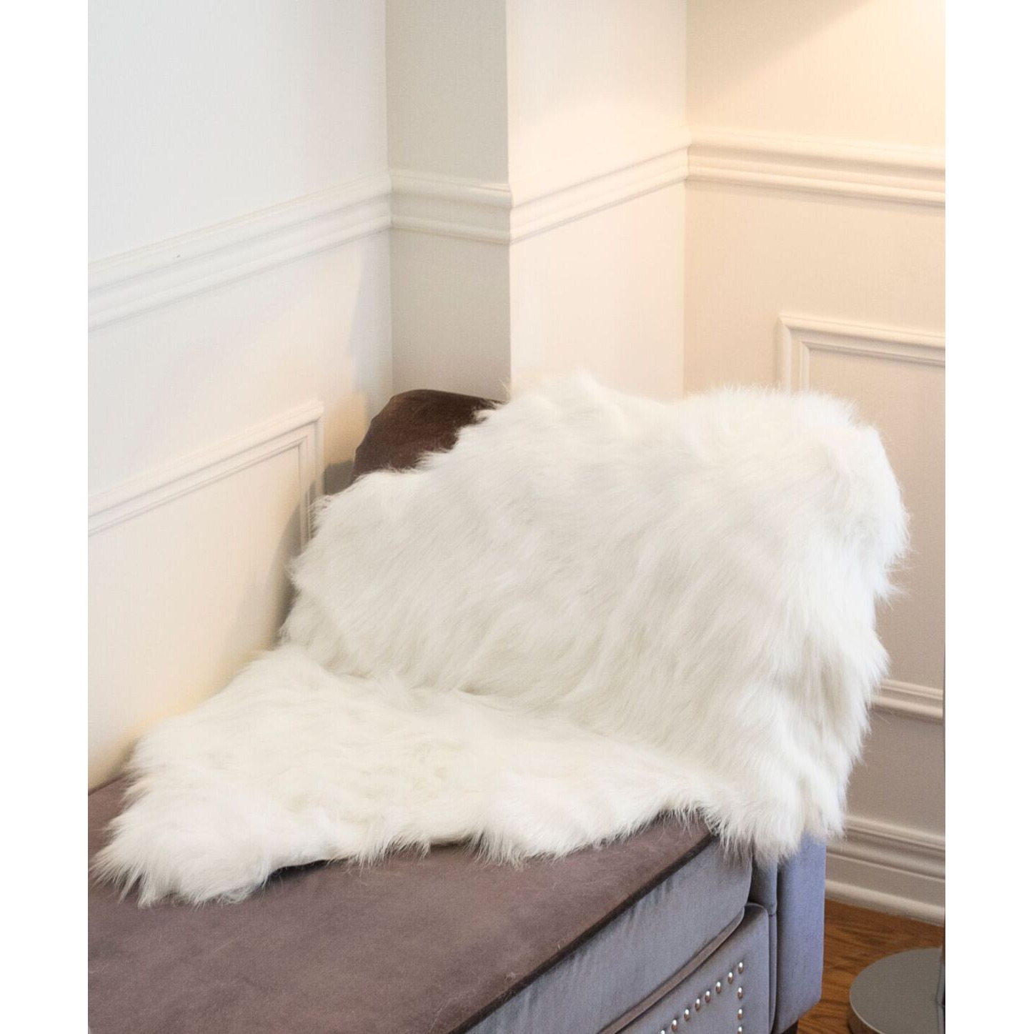 24"" X 36"" X 1.5"" Off White Sheepskin Faux Fur Single - Area Rug