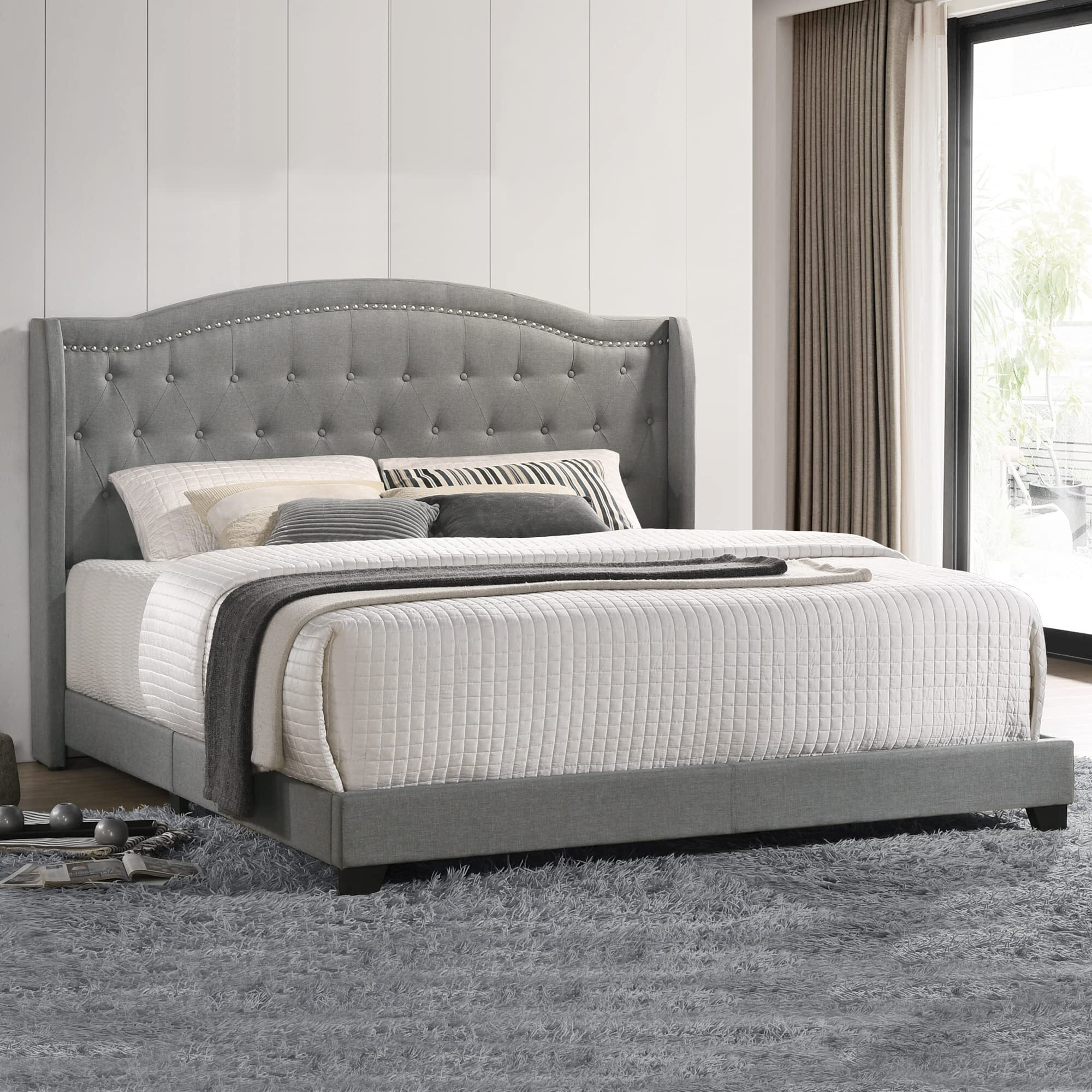 Rhyan King Uph Bed In Rhyan Smoke Fabric