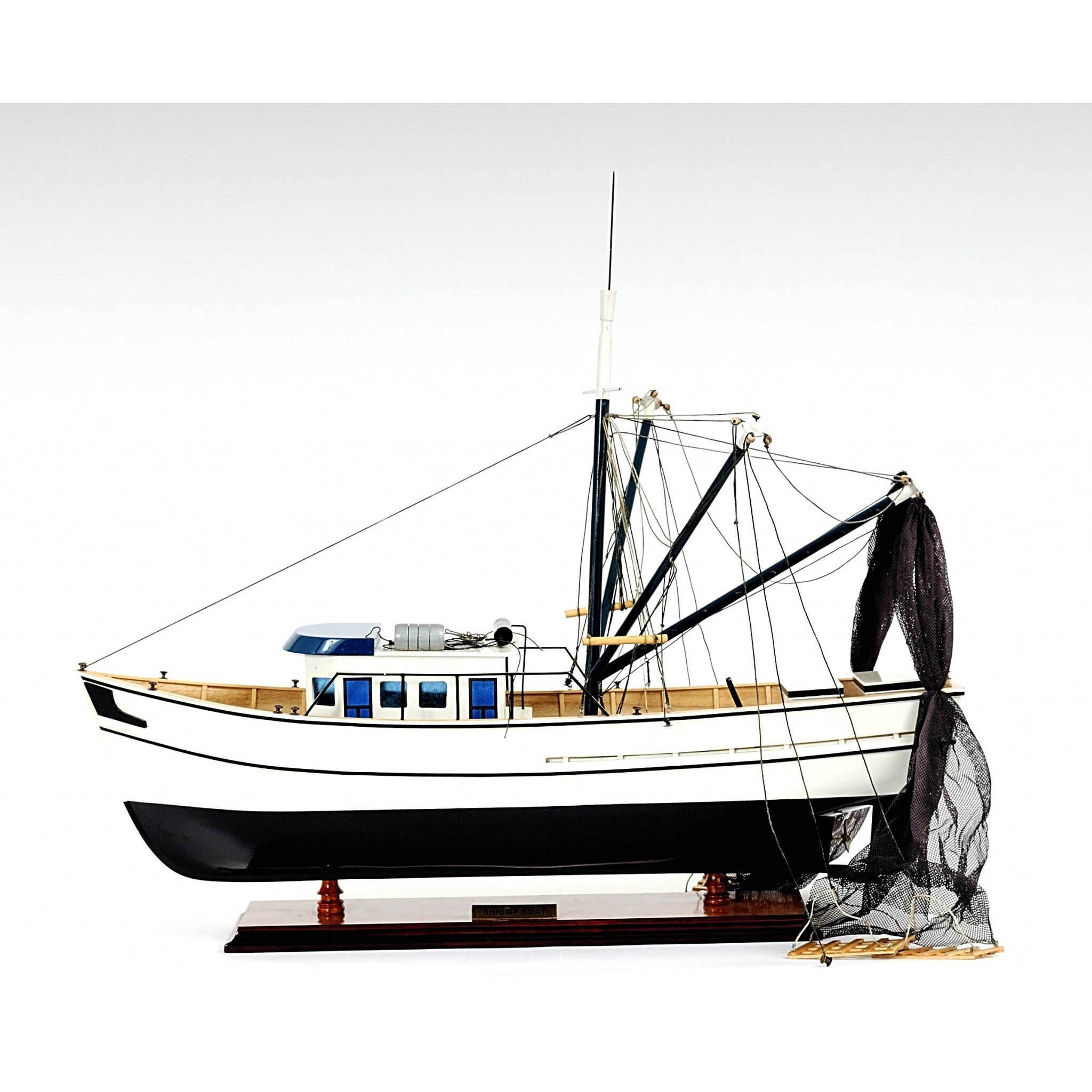 13.5"" X 25"" X 22"" Shrimp Boat