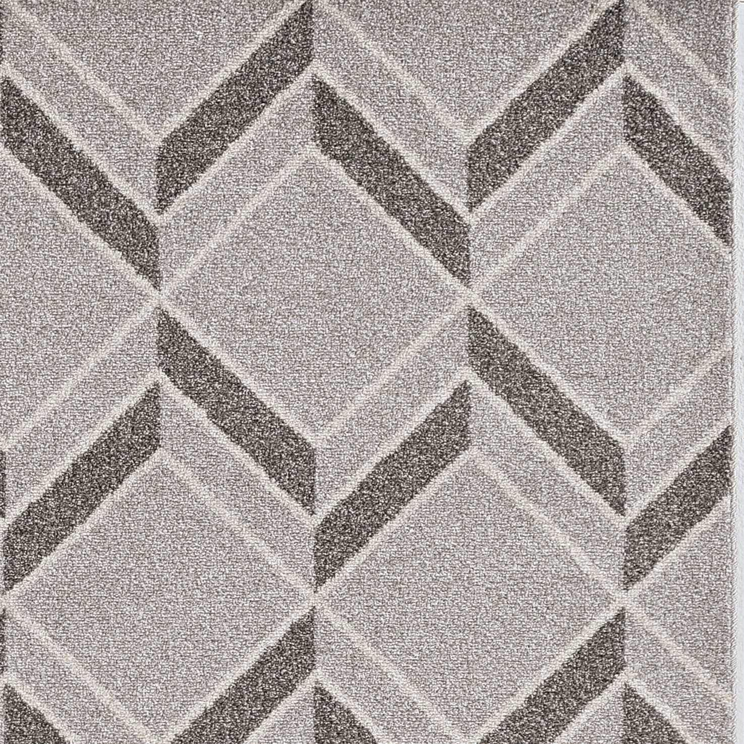 Homeroots Decor 63 X 91 X 05 Grey Polypropelene Rug