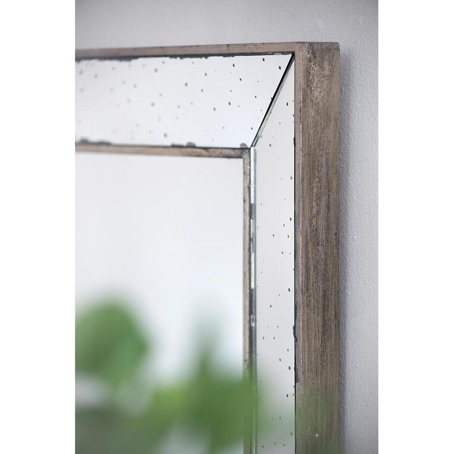 18""  Wall Mounted Vintage Style Glass Frame Accent Mirror