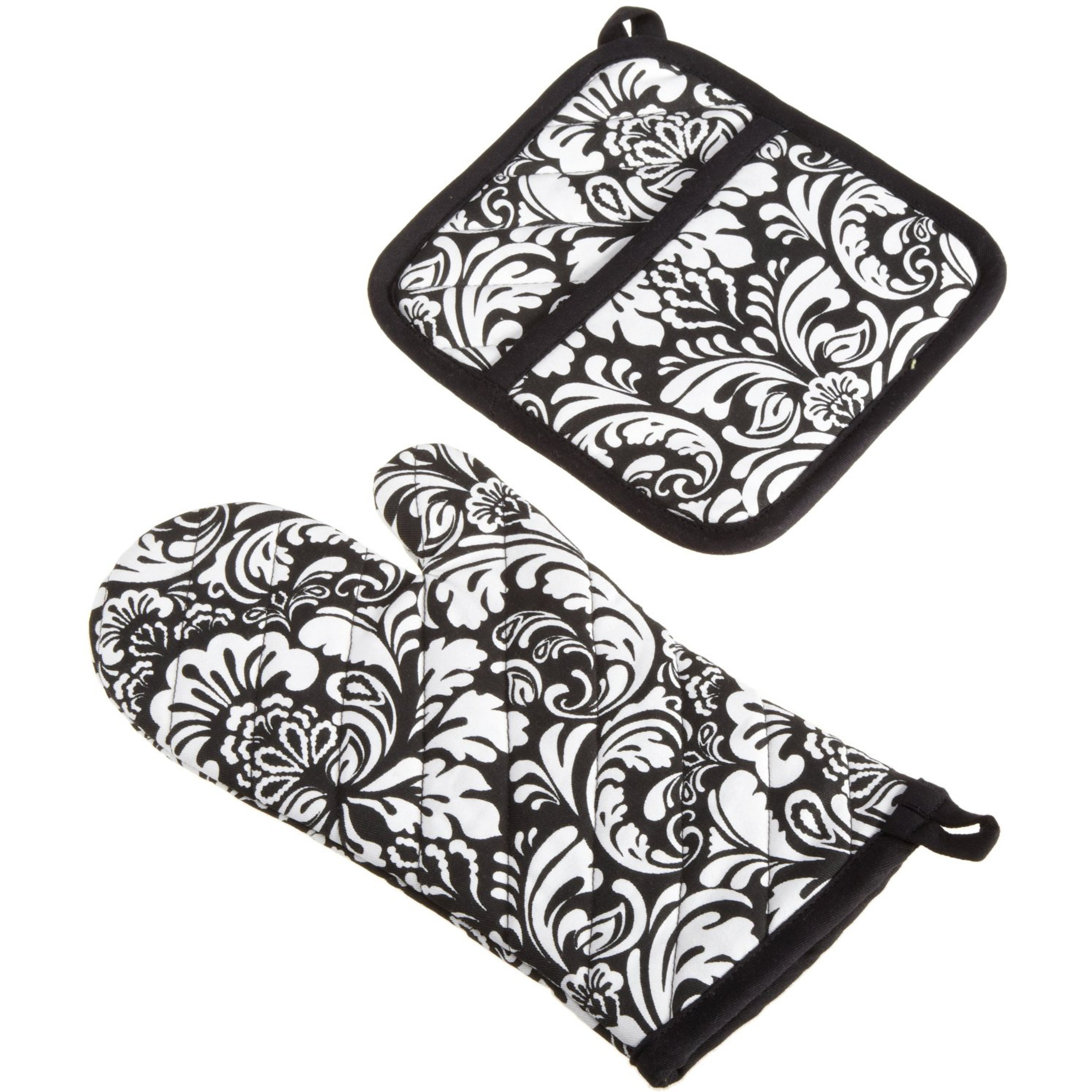 DII Black Damask Oven Mitt & Potholder Set