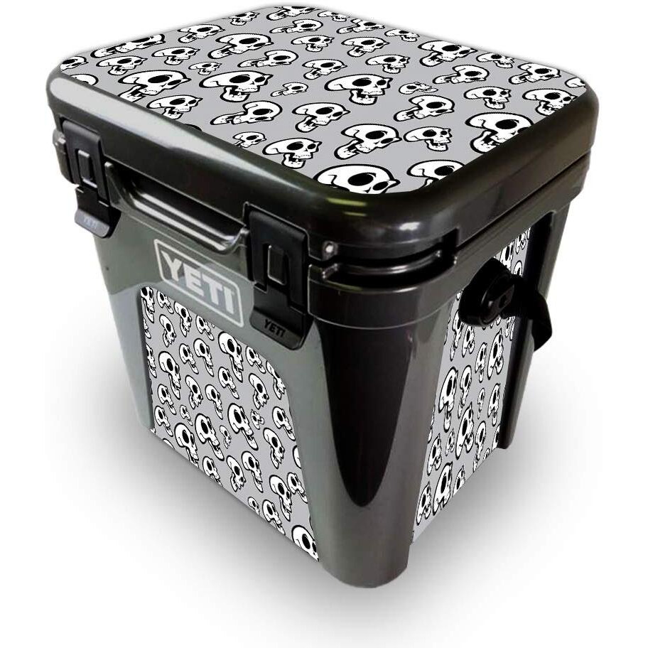 MightySkins YEROAD24-Laughing Skulls Skin for Yeti Roadie 24 Hard cooler - Laughing Skulls