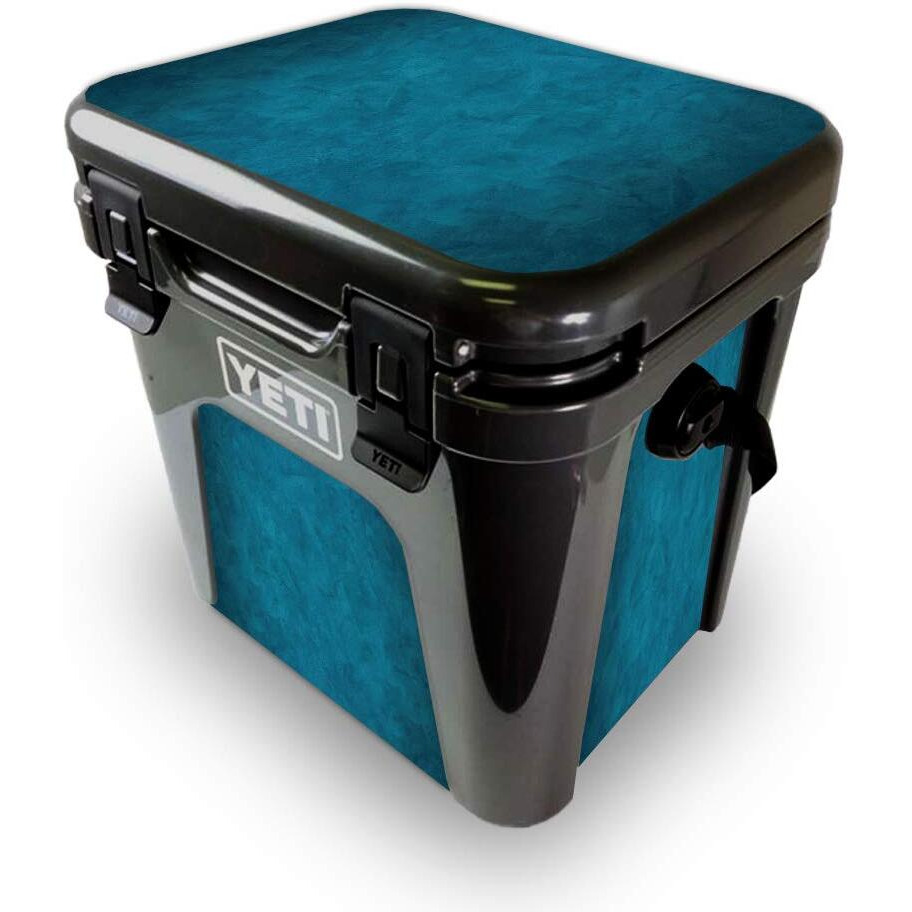 MightySkins YEROAD24-Blue Strokes Skin for Yeti Roadie 24 Hard cooler - Blue Strokes