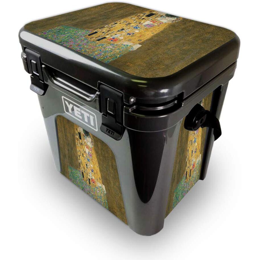 MightySkins YEROAD24-The Kiss Skin for Yeti Roadie 24 Hard cooler - the Kiss
