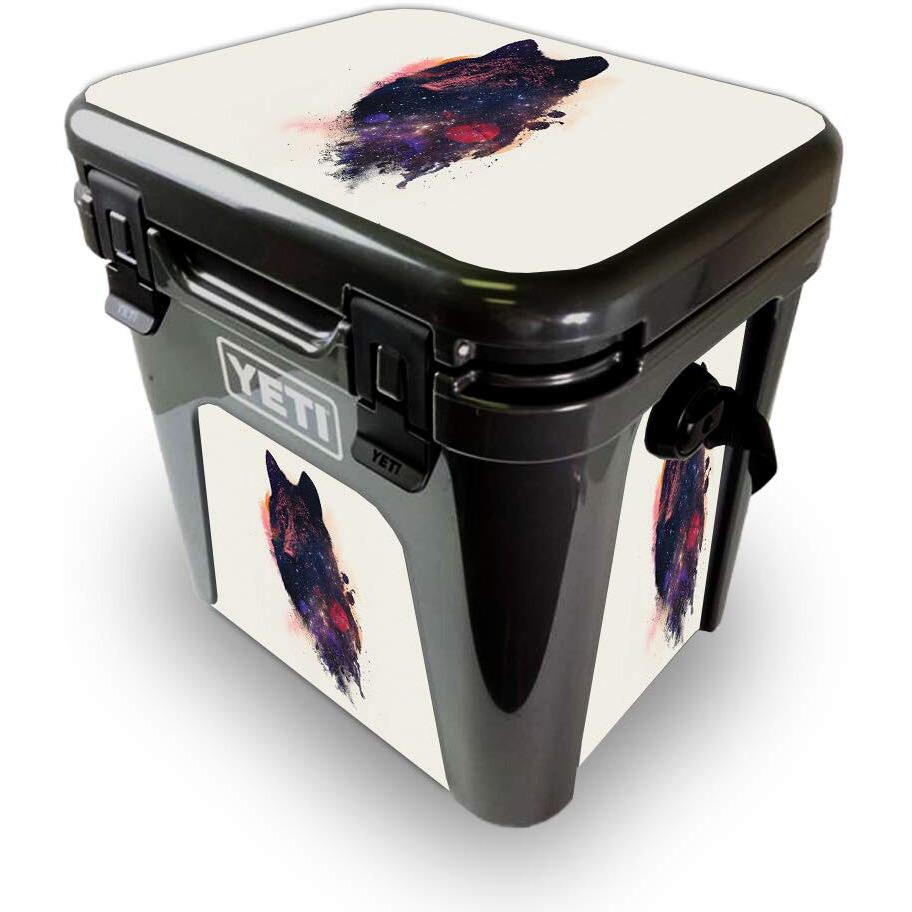 MightySkins YEROAD24-Universal Wolf Skin for Yeti Roadie 24 Hard cooler - Universal Wolf