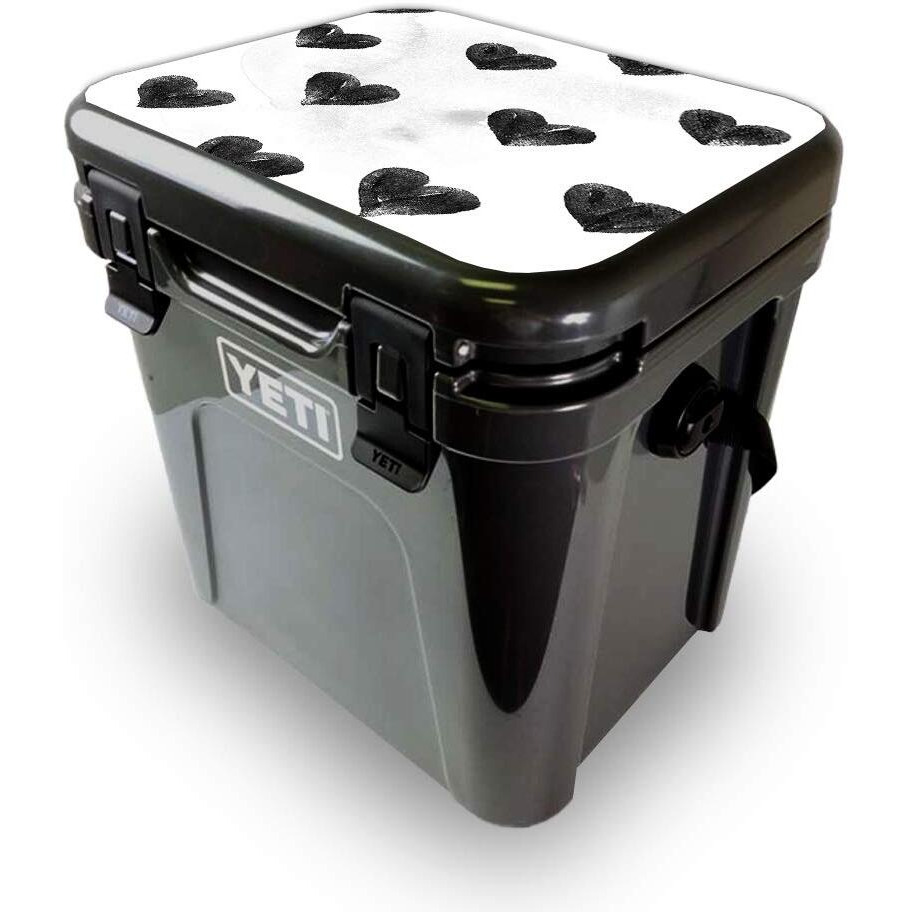 MightySkins YEROA24LID-Ink Hearts Skin for Yeti Roadie 24 Hard cooler Lid - Ink Hearts