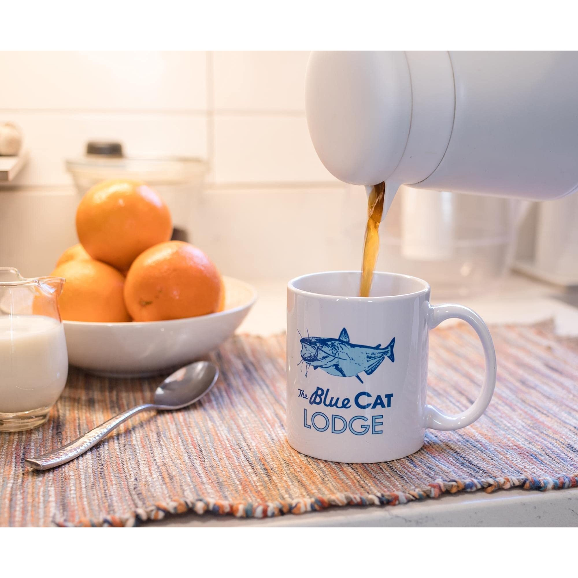 Ozark Blue cat Lodge ceramic Mug  Holds 11 Ounces