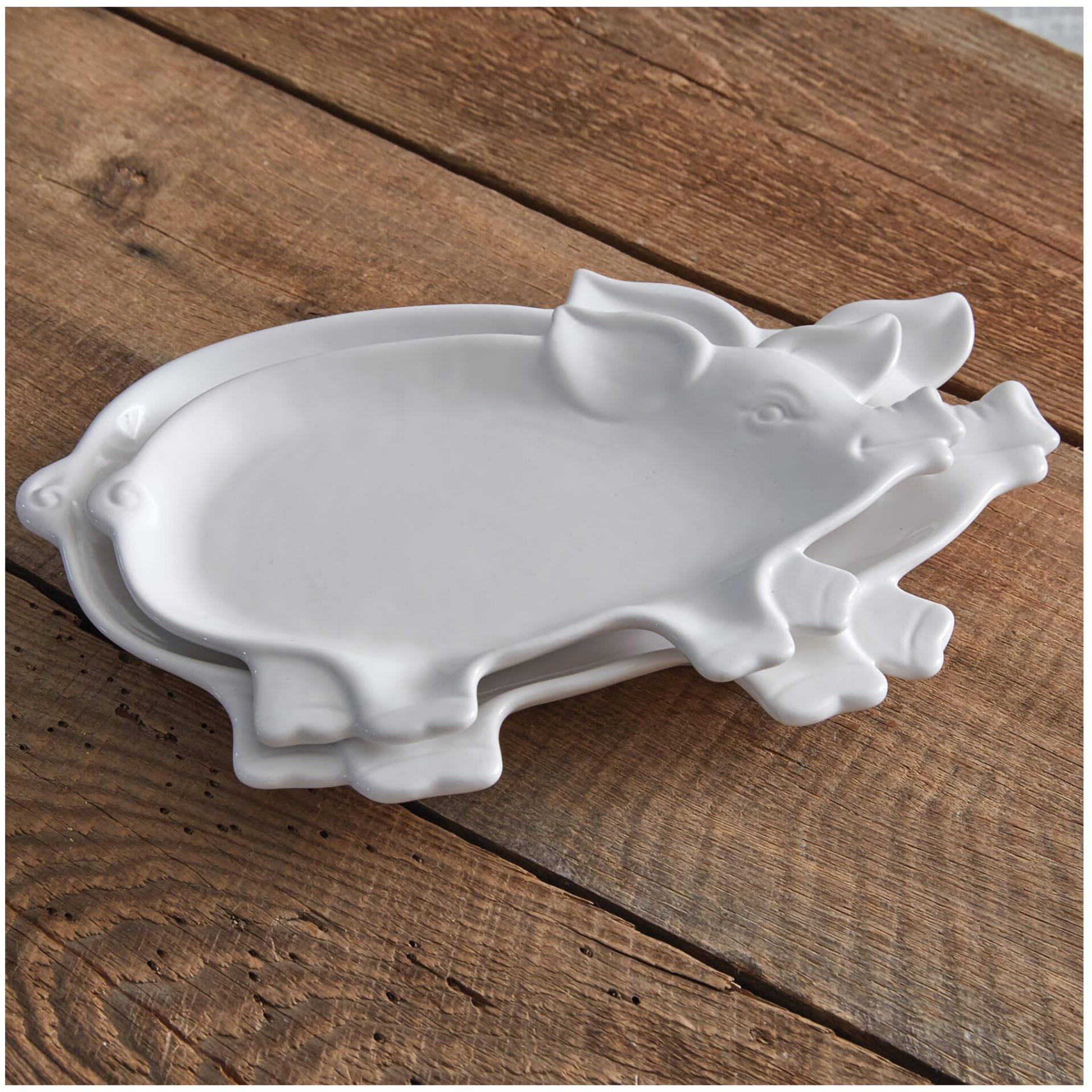 Set of Two Piglet Plates