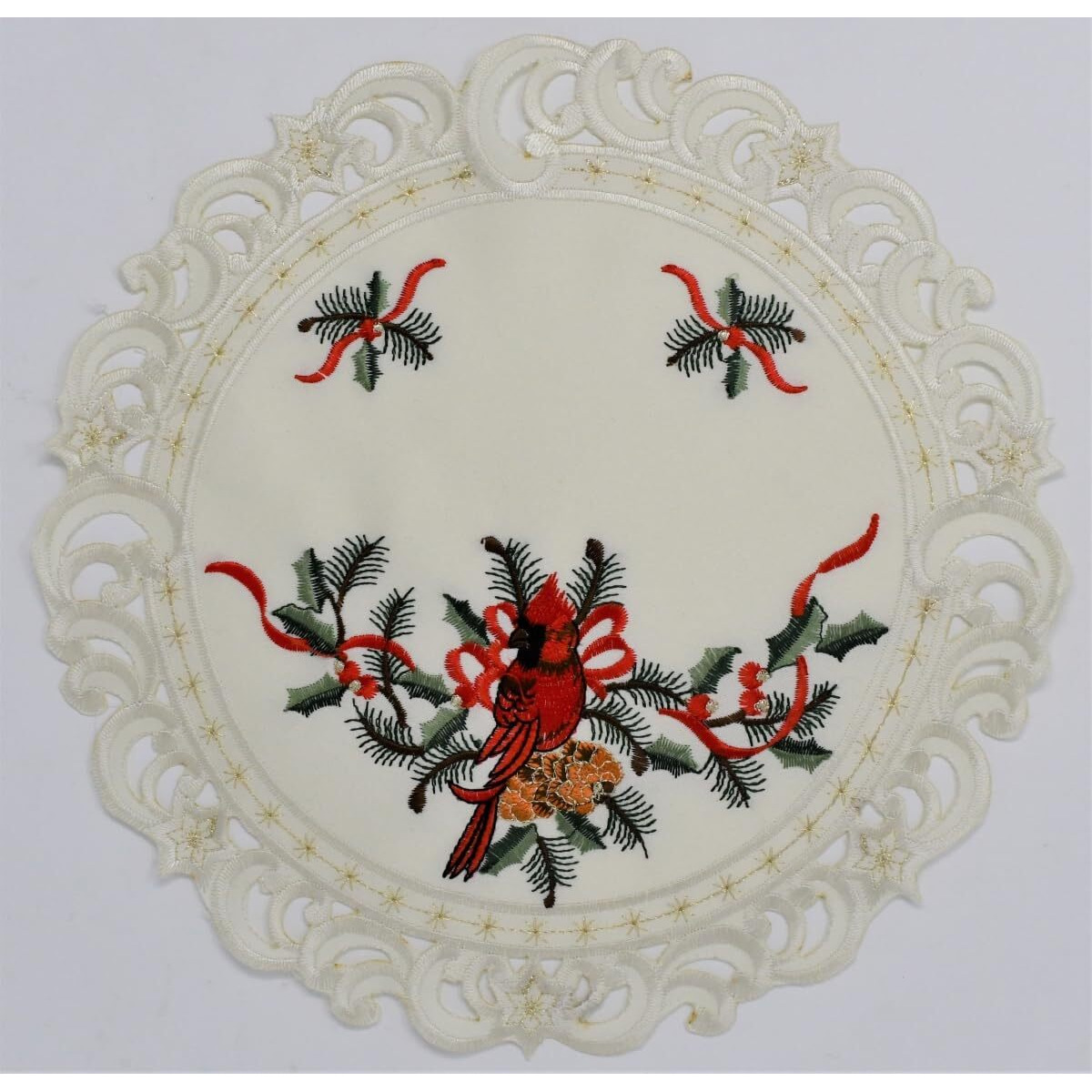 12 in. Cardinal & Pine Cone on Branches Doily