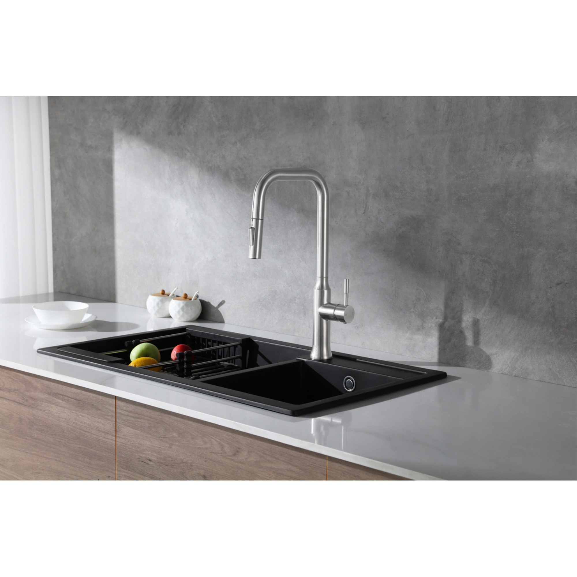 Noor Single Handle Pull Down Sprayer Kitchen Faucet in Brushed Nickel