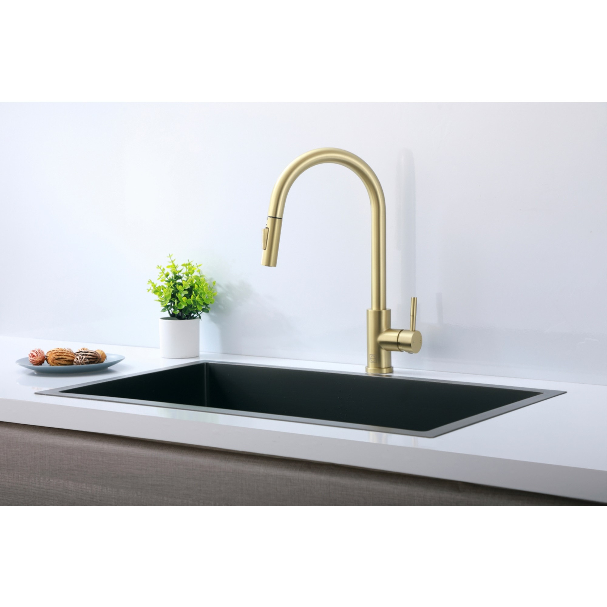 Jack Single Handle Pull Down Sprayer Kitchen Faucet in Brushed Gold