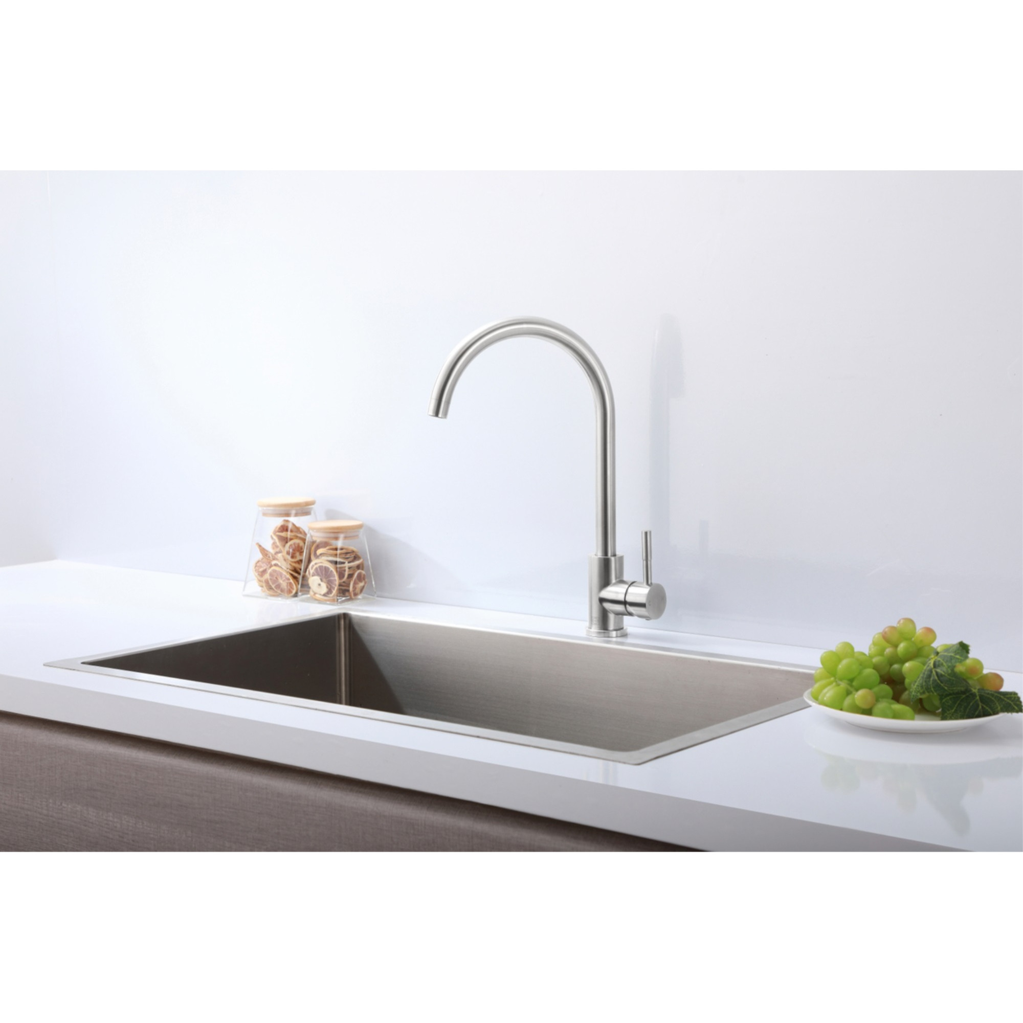 Finn Single Handle Kitchen Faucet in Brushed Nickel