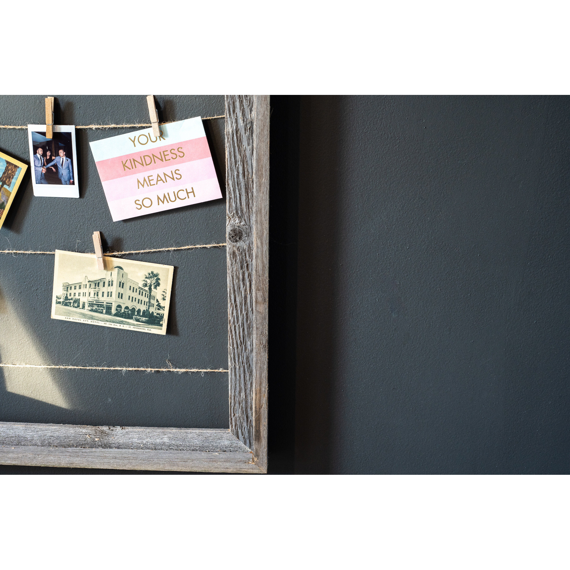 18X24 Weathered Grey Picture Frame With Sawtooth Hangers