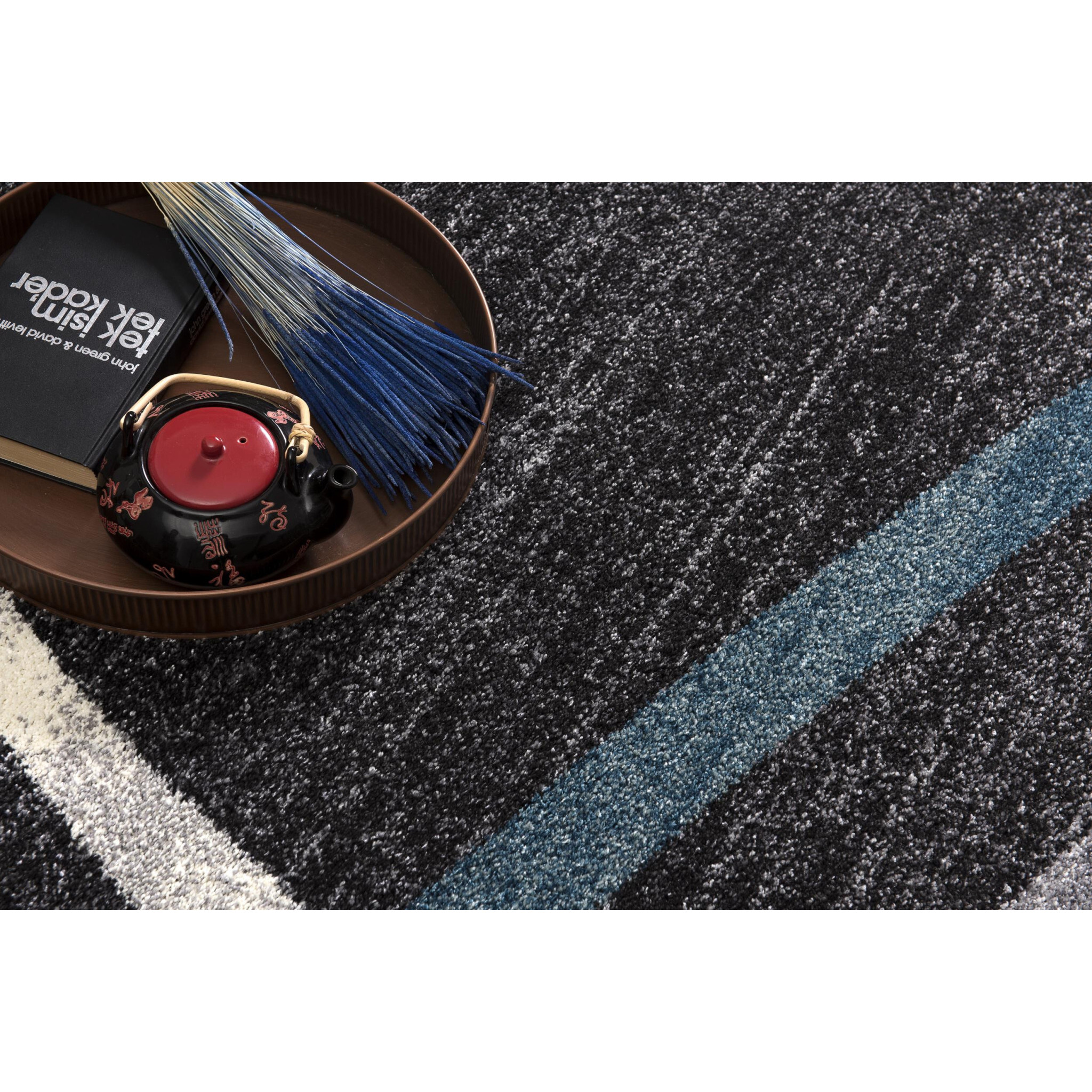 7 X 9 Distressed Black And Gray Abstract Area Rug
