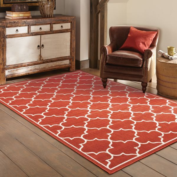 2X3 Red And Ivory Trellis Indoor Outdoor Scatter Rug