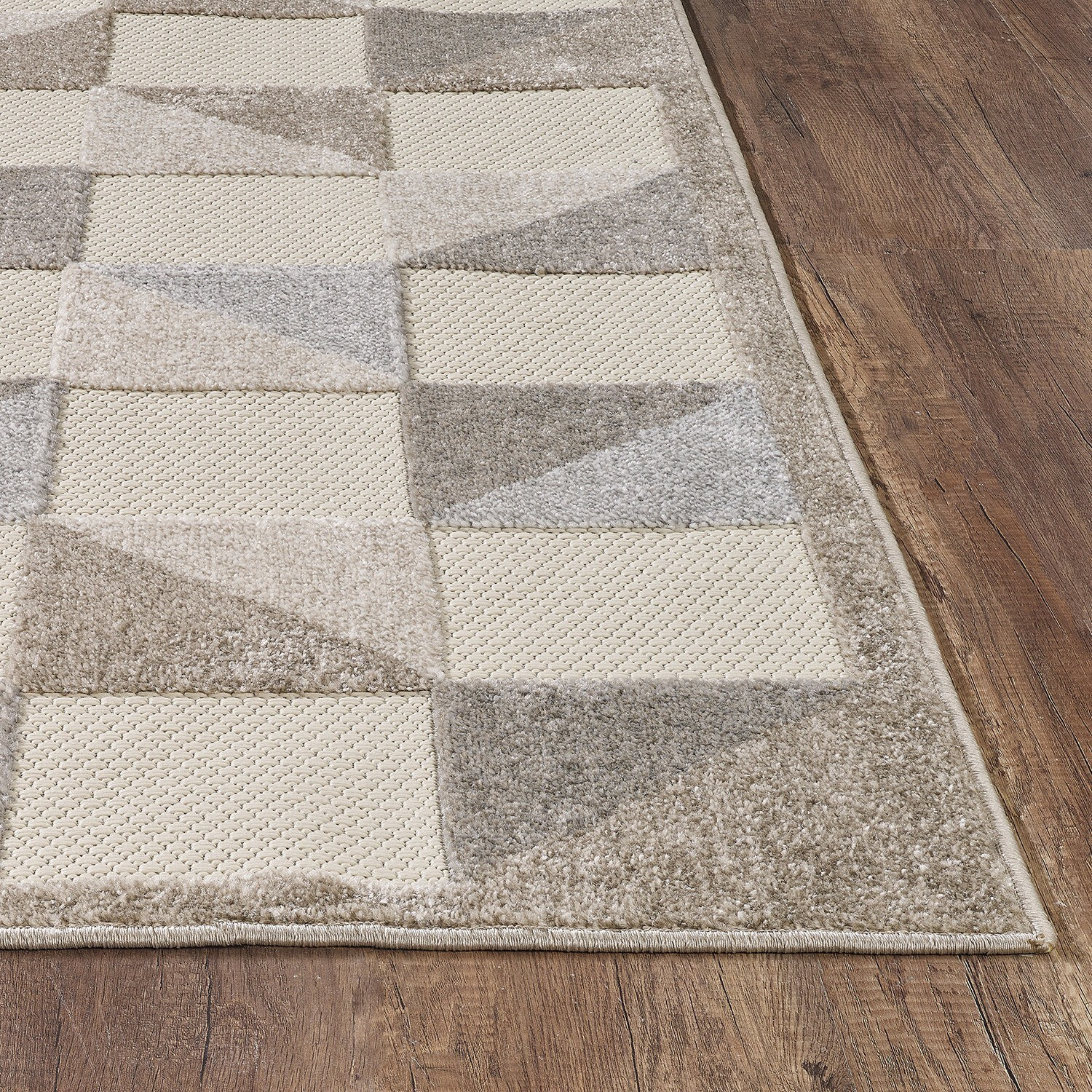 2 x 4 Gray Triangle Indoor Outdoor Area Rug