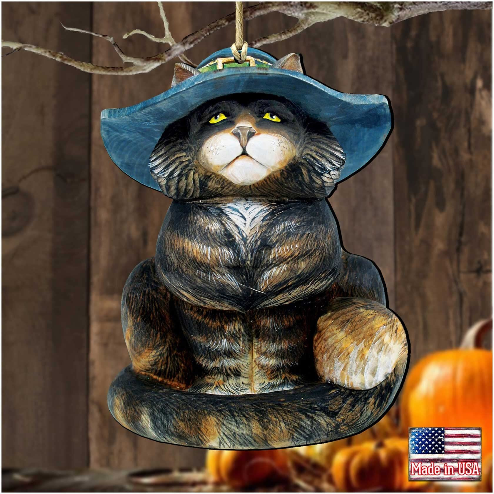gDeBrekht 8158411 cat in Hat Wooden Ornament Set of 2