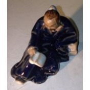 Bonsai Boy e3280 ceramic Figurine - Man Reading Book
