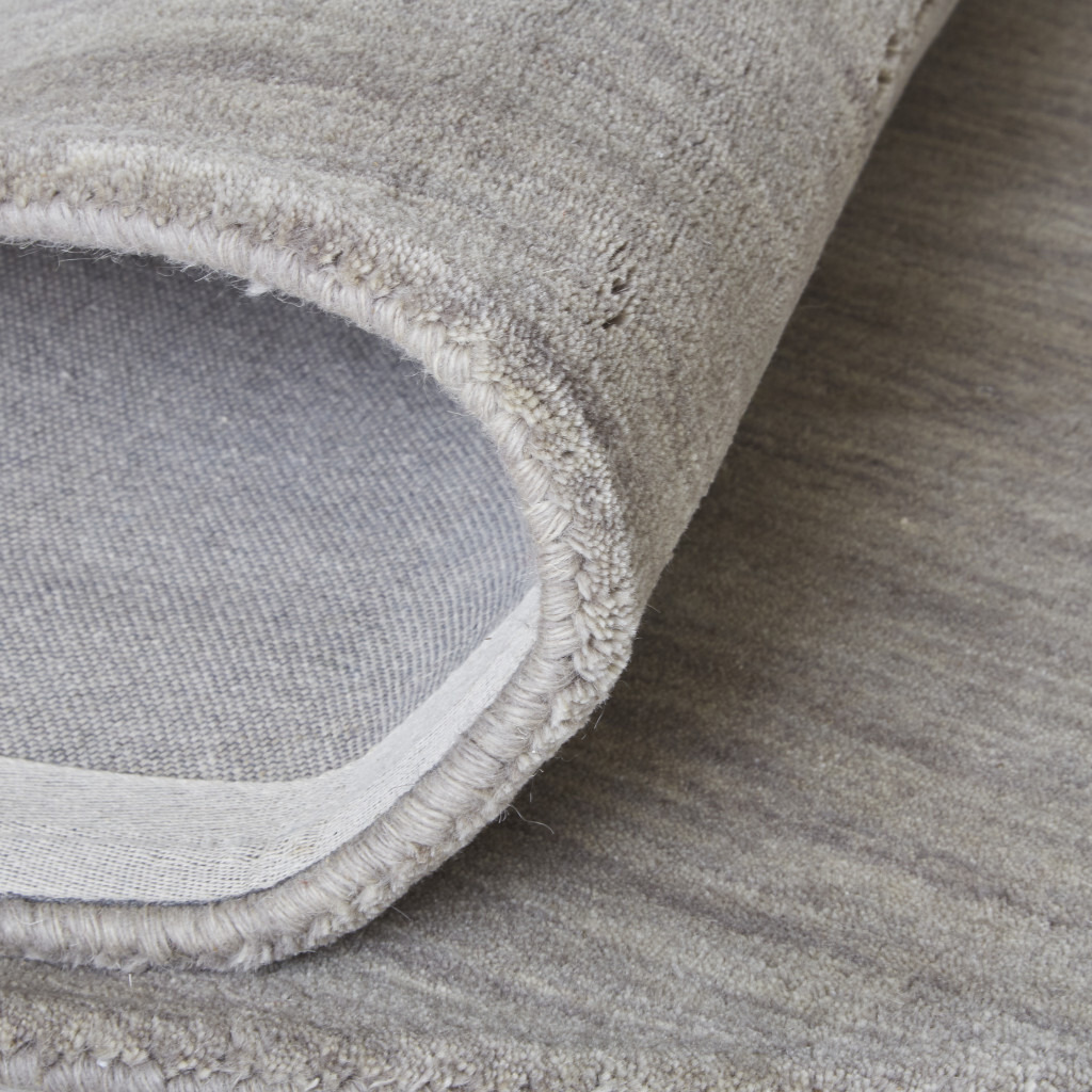 5 X 8 gray And Ivory Wool Hand Woven Stain Resistant Area Rug