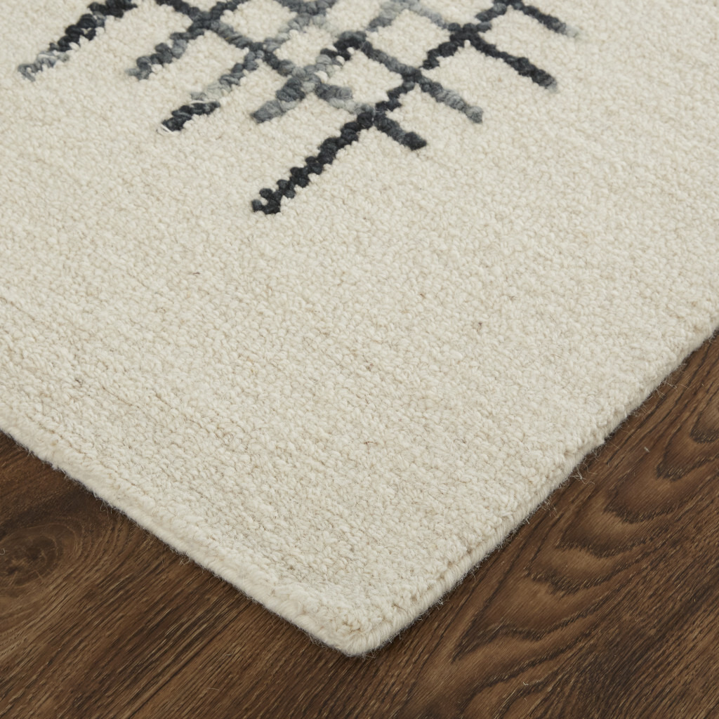 5 X 8 Ivory gray And Black Wool Plaid Tufted Handmade Stain Resistant Area Rug