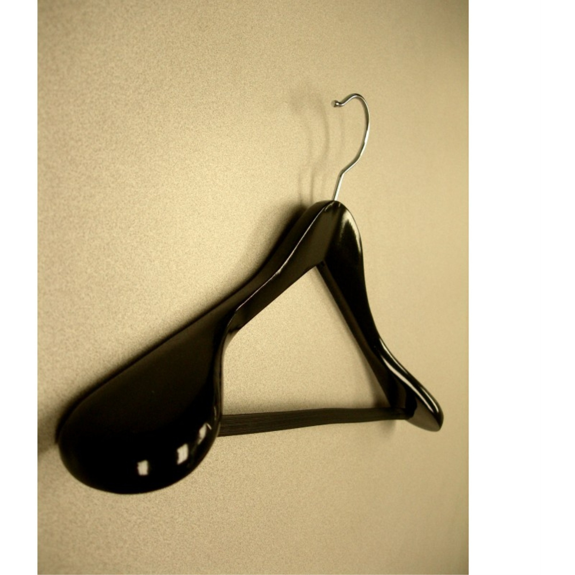 Wooden hanger